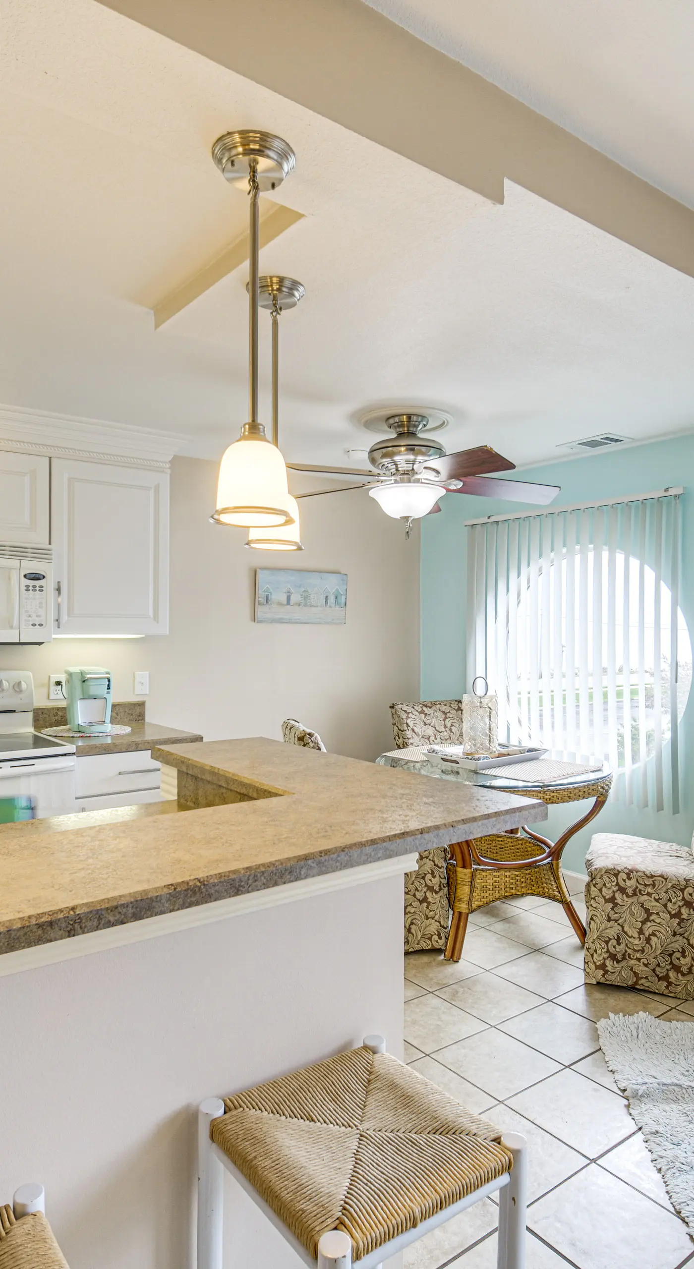 1 Mi to Ferry: Port Clinton Condo w/ Beach View!