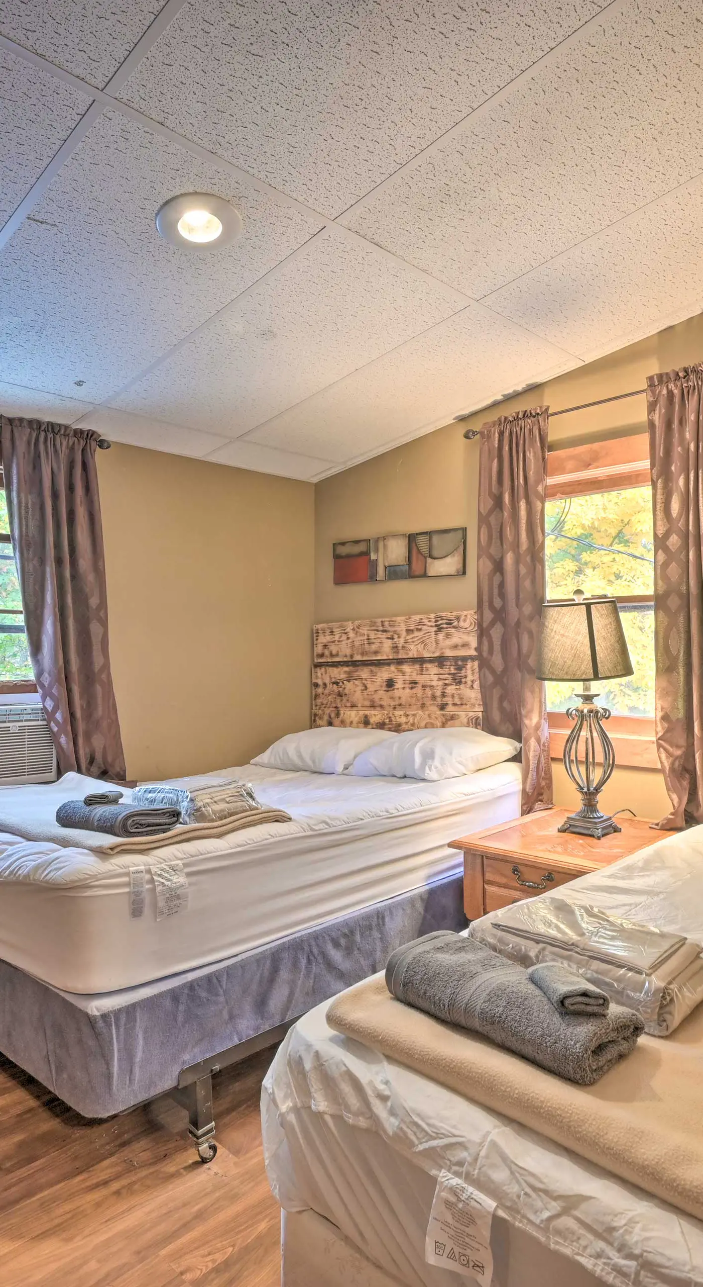 1 Mi to Raystown Lake: ‘Bill Pickett’ Ranch Apt