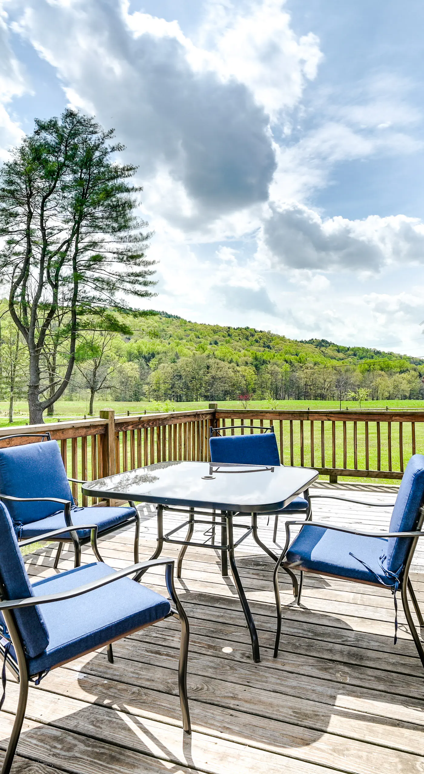 Cozy Huntingdon Escape: 19 Mi to Penn State Univ!