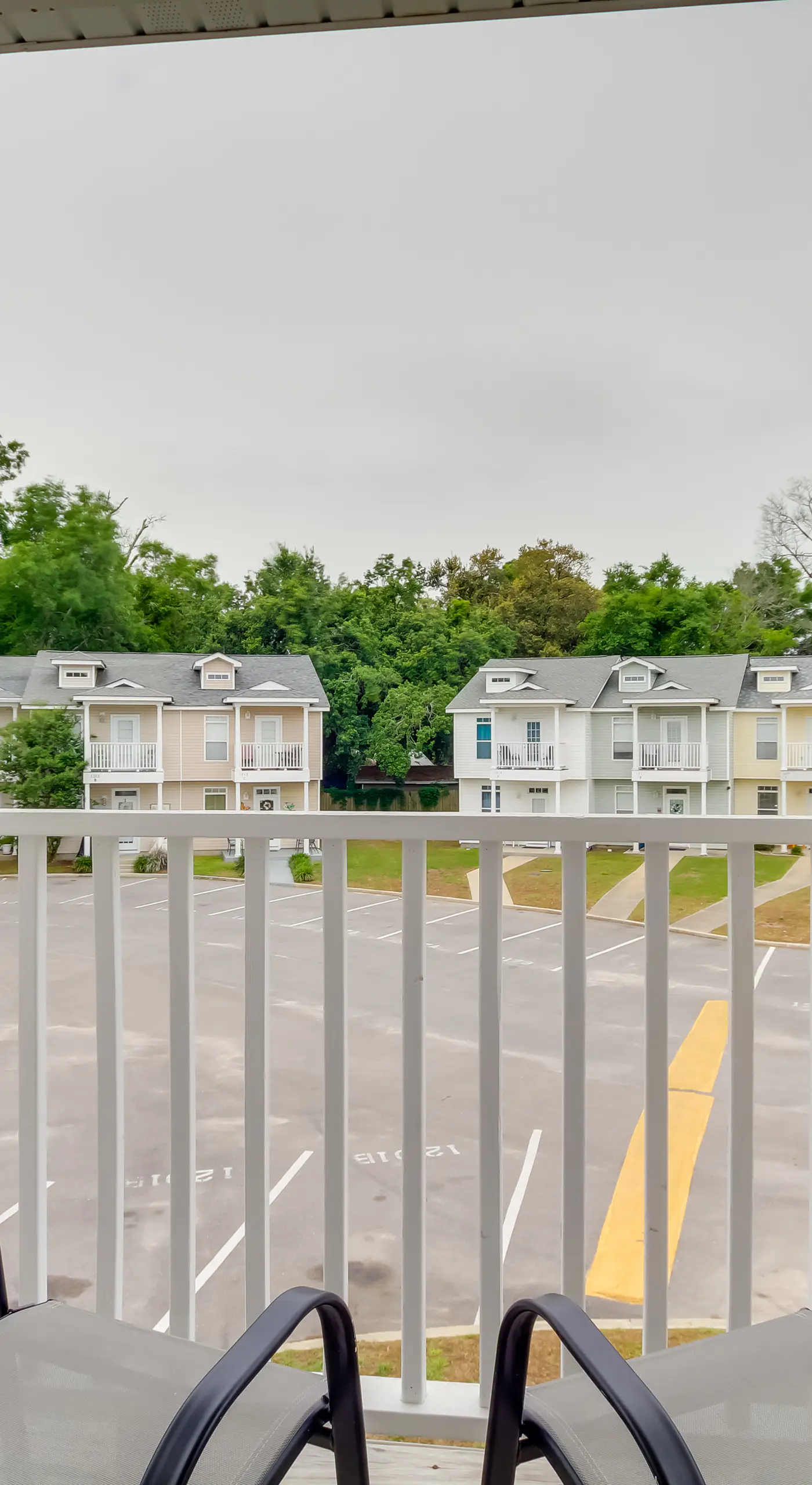 Walk to Beach: Gulfport Retreat w/ Patio
