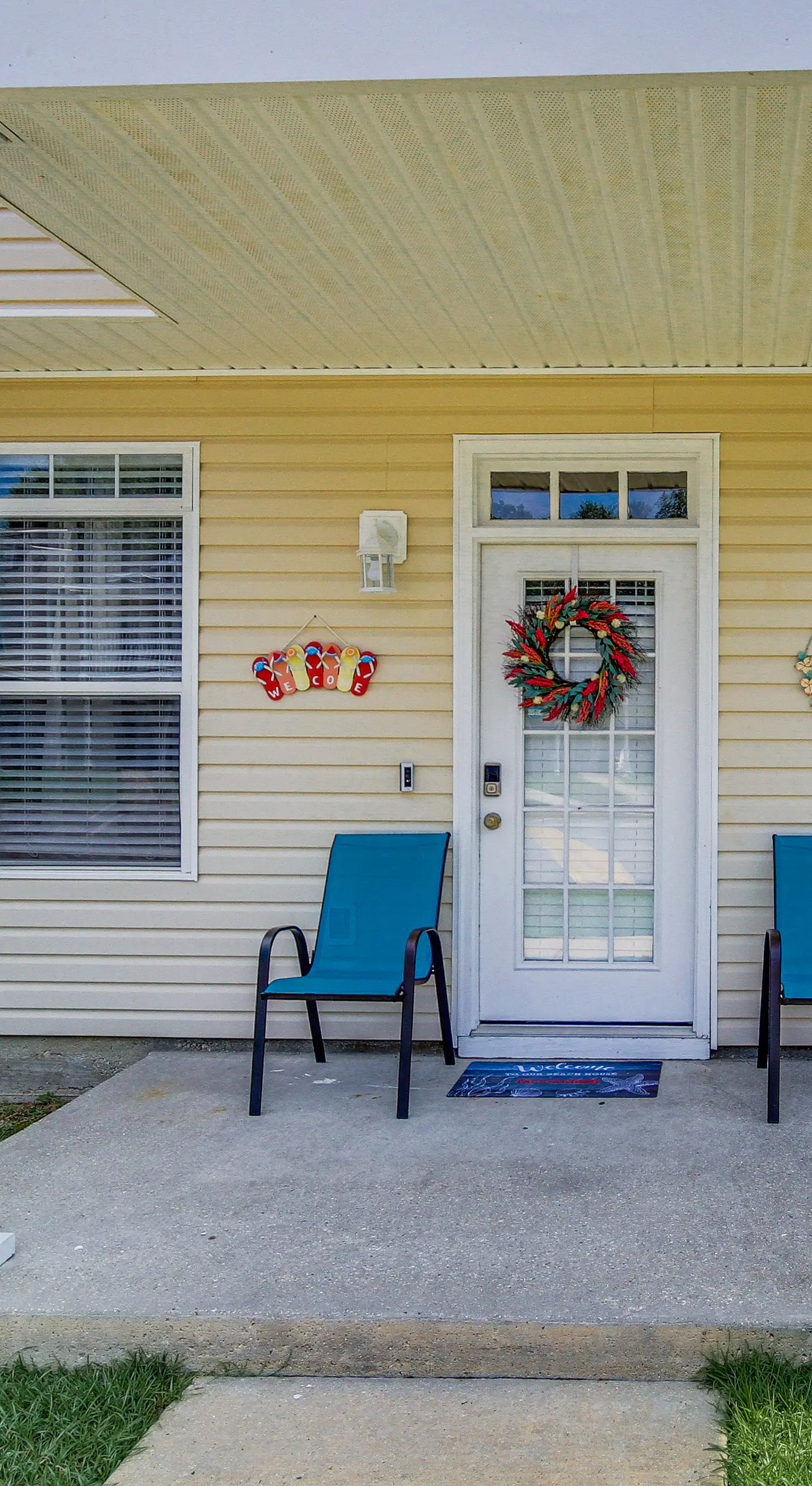 Walk to Beach: Gulfport Retreat w/ Patio