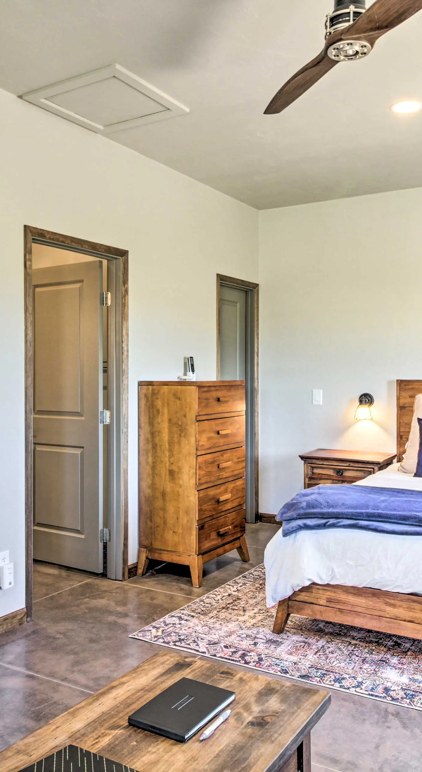 Cozy Elgin Casita w/ Gas Grill: Pets Welcome!