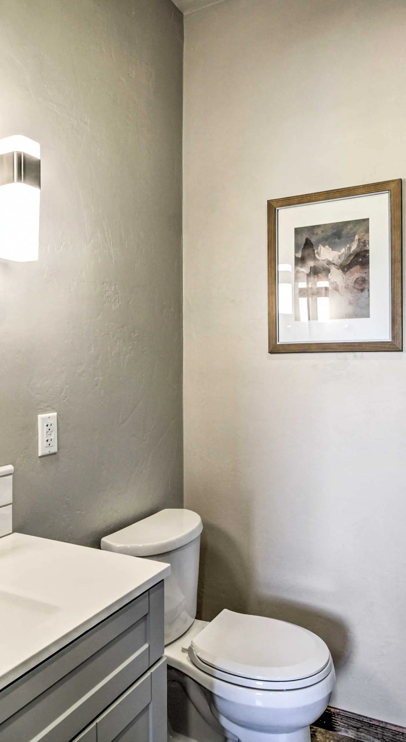 Cozy Elgin Casita w/ Gas Grill: Pets Welcome!