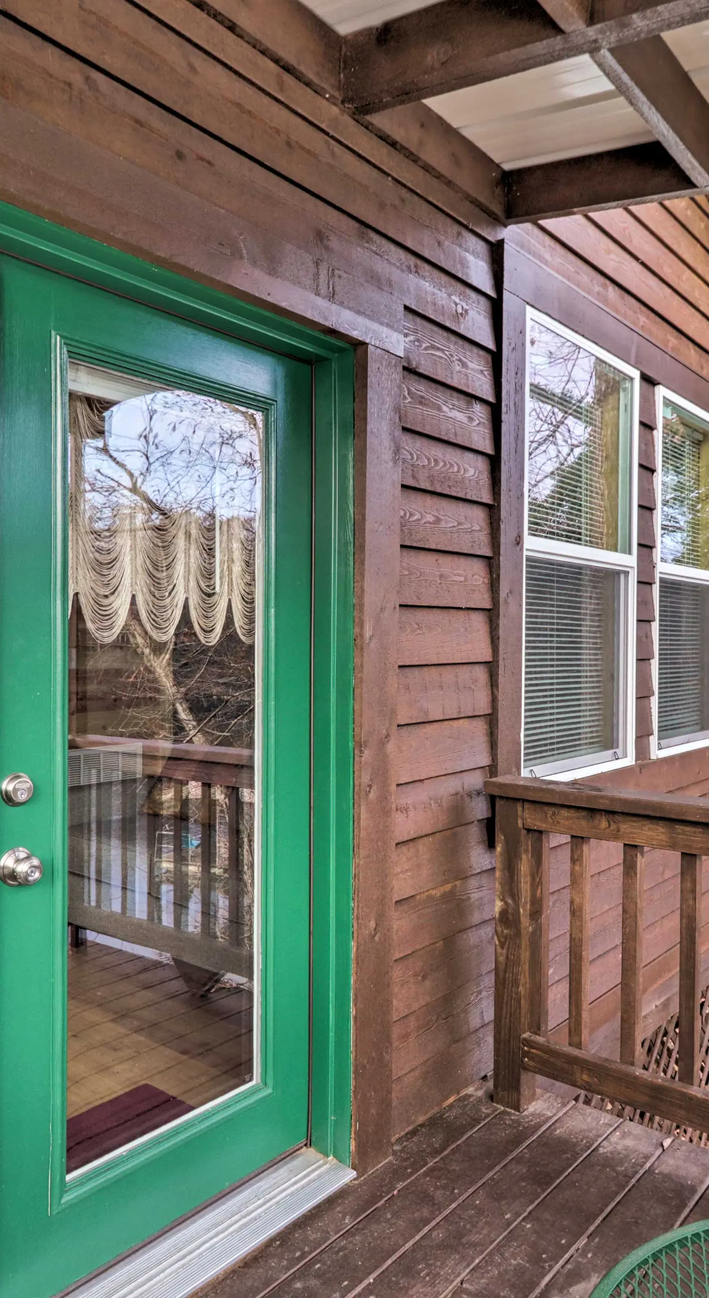 Cozy Heber Springs Cabin w/ Deck & Dock!