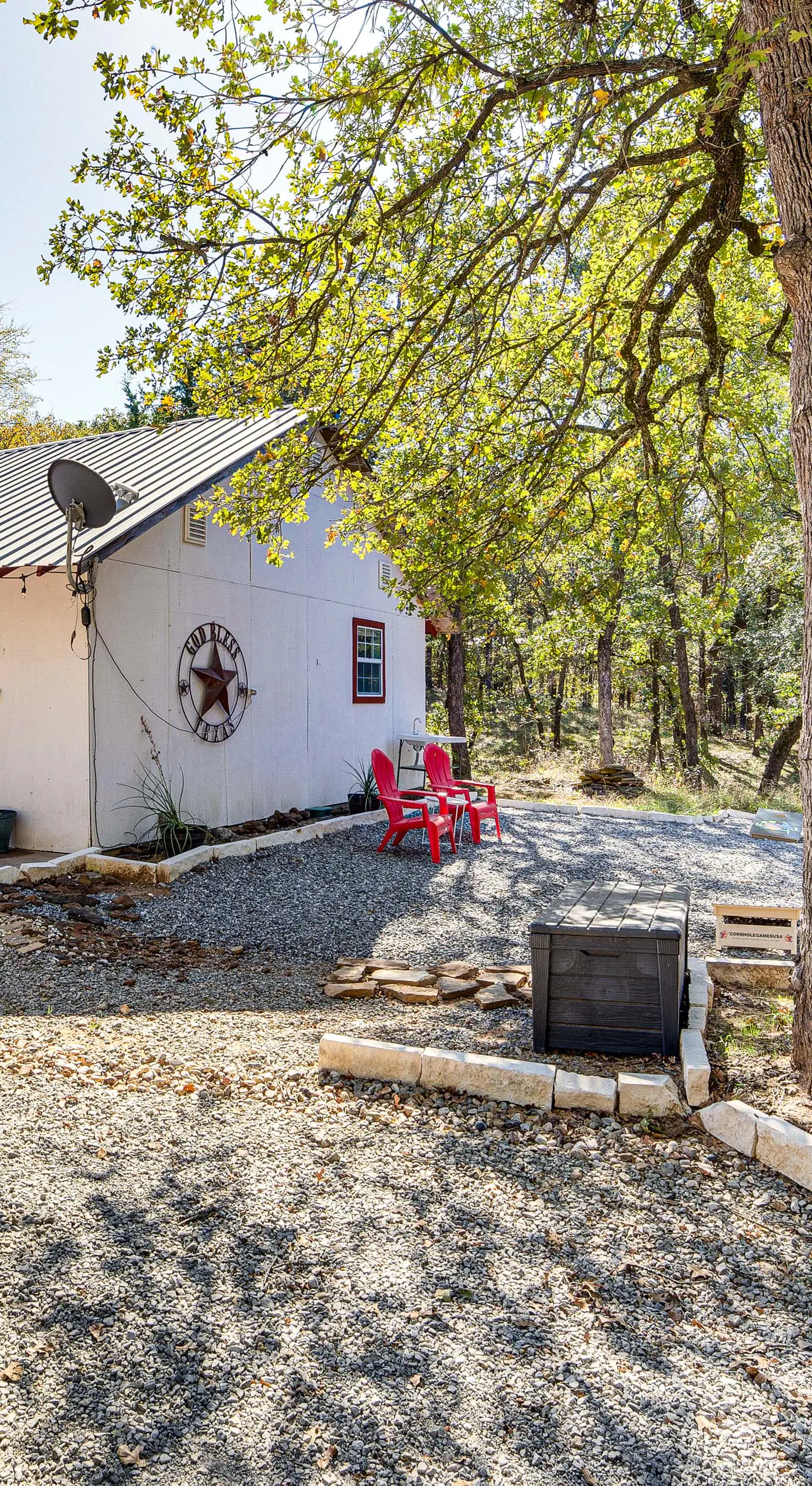1 Mi to Park & Boat Ramp! Lake Texoma Retreat