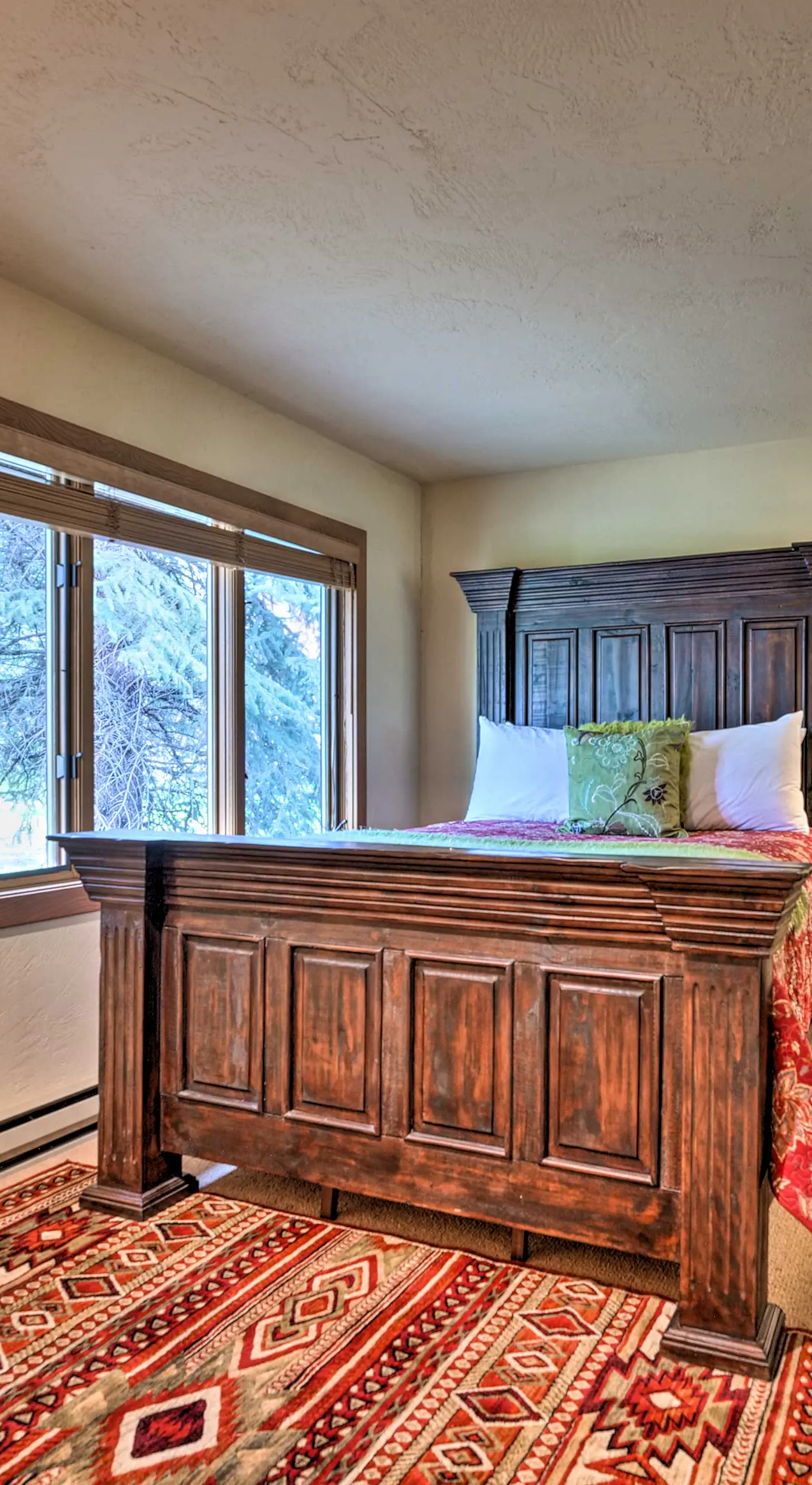 Luxe Sun Valley Retreat w/ Hot Tub, 3 Mi to Resort