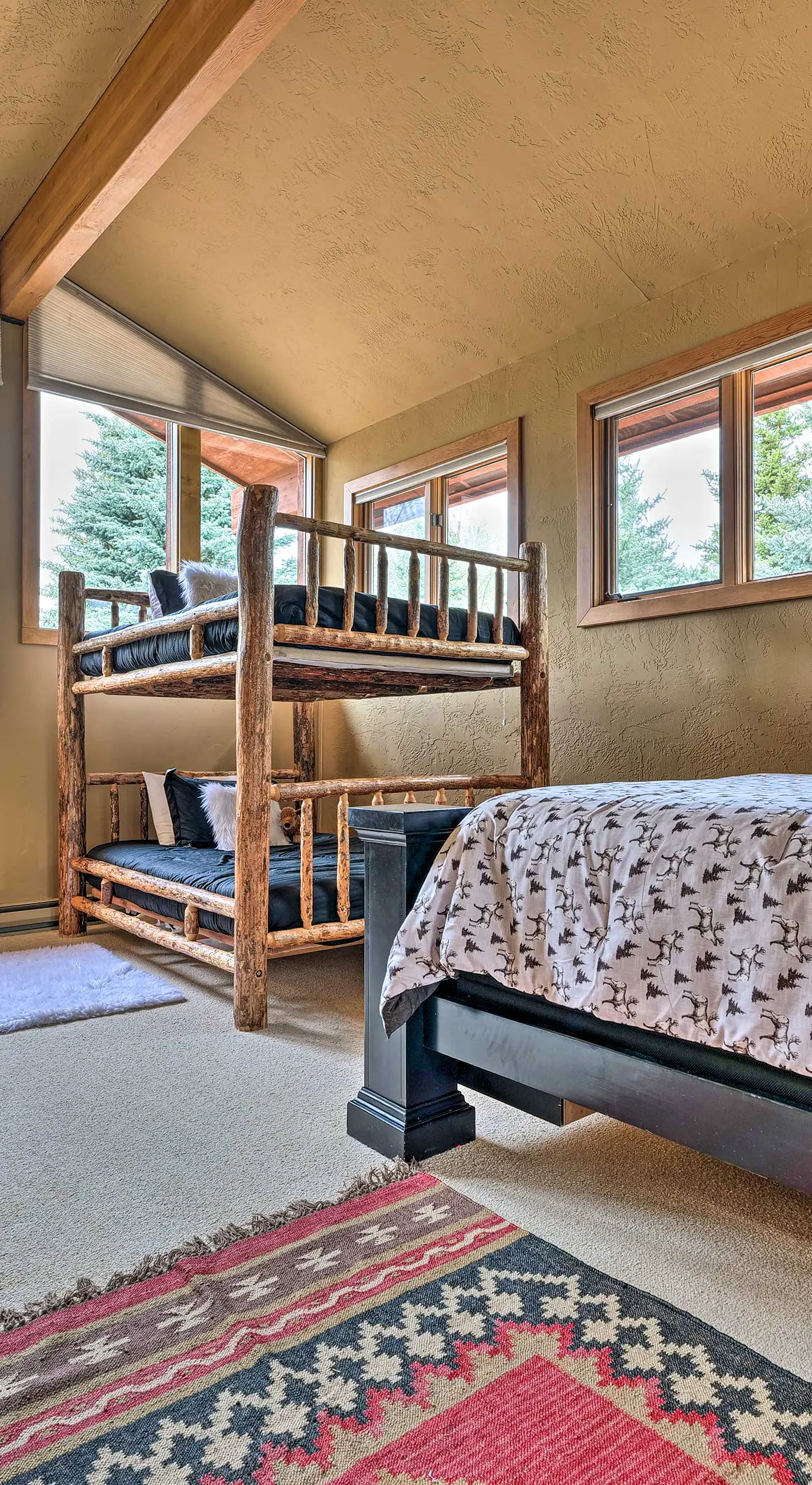 Luxe Sun Valley Retreat w/ Hot Tub, 3 Mi to Resort