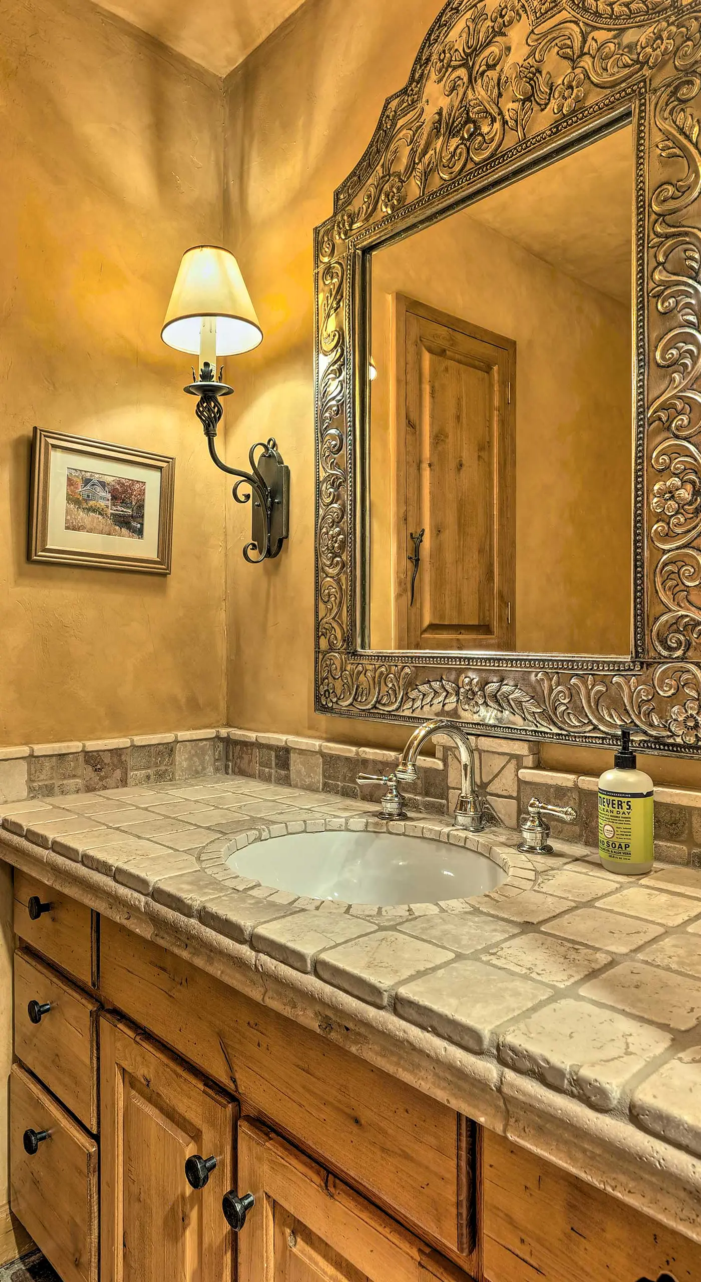 Luxe Sun Valley Retreat w/ Hot Tub, 3 Mi to Resort