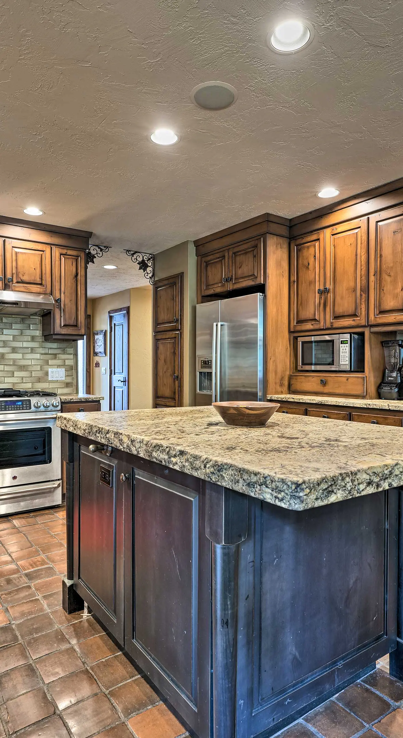 Luxe Sun Valley Retreat w/ Hot Tub, 3 Mi to Resort