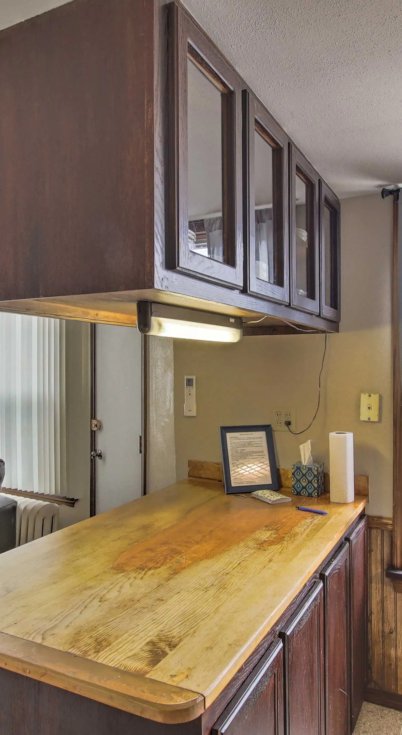 Dtwn Sheboygan Apt Above Local Bar!