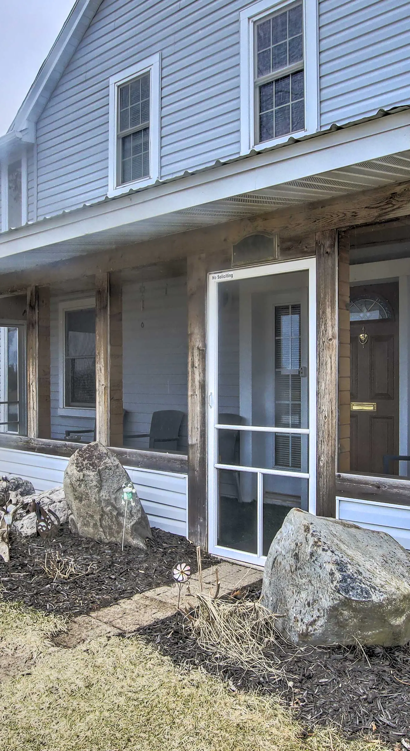 Spacious Sheboygan Home w/ Grill & Fire Pit!