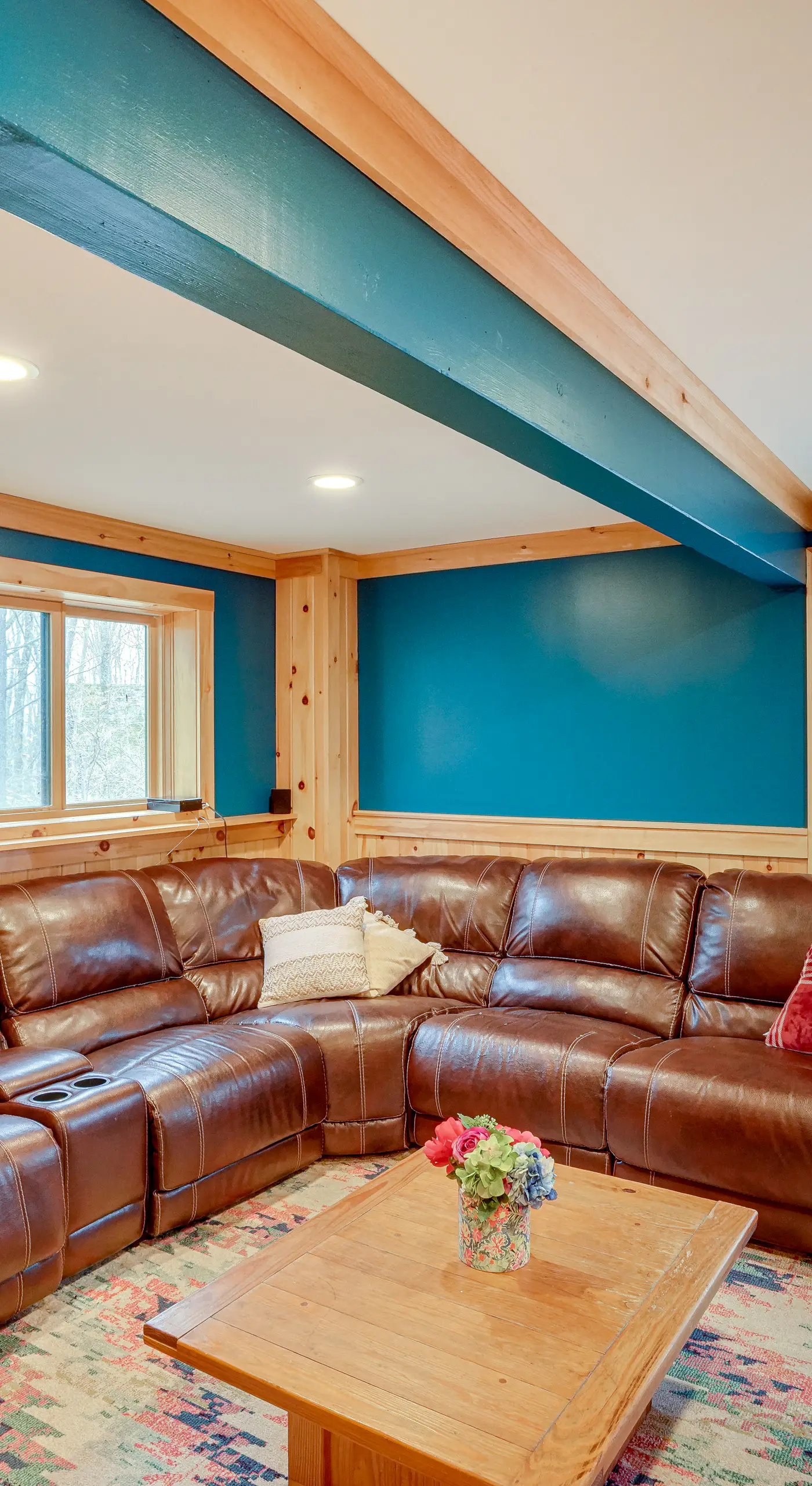 Hunter Mountain Home w/ Game Room: 1 Mi to Skiing!