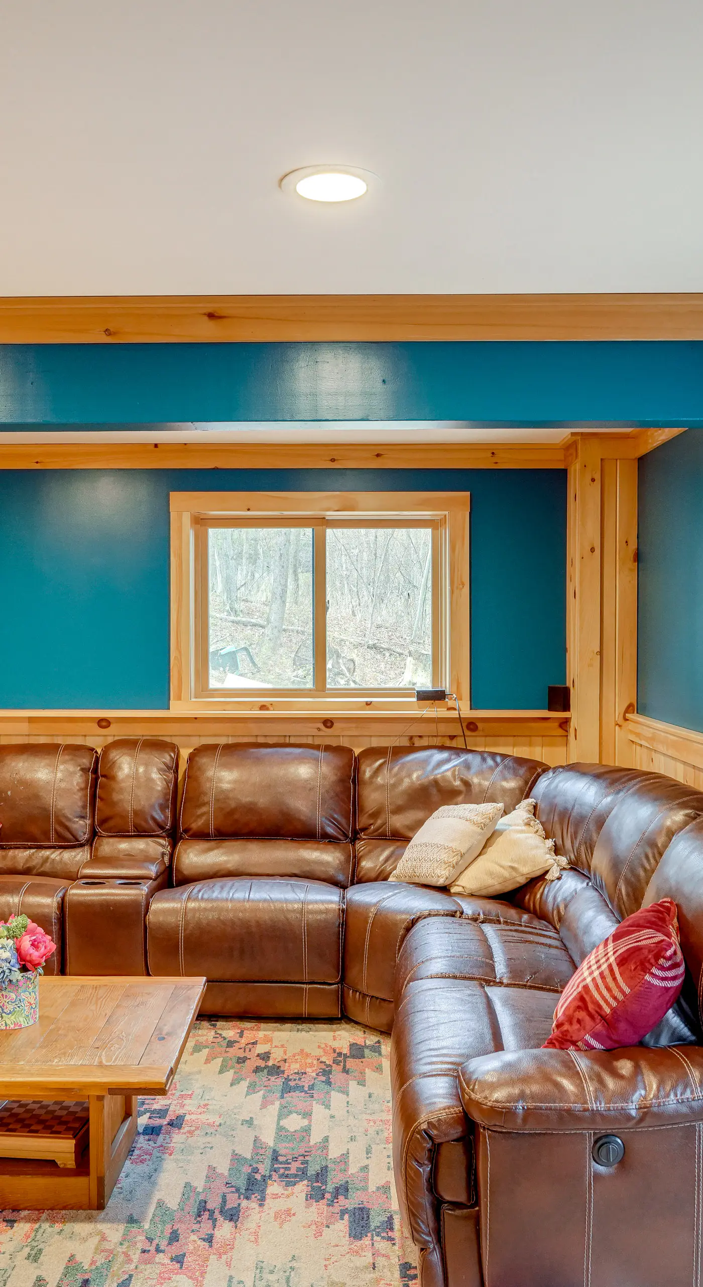 Hunter Mountain Home w/ Game Room: 1 Mi to Skiing!