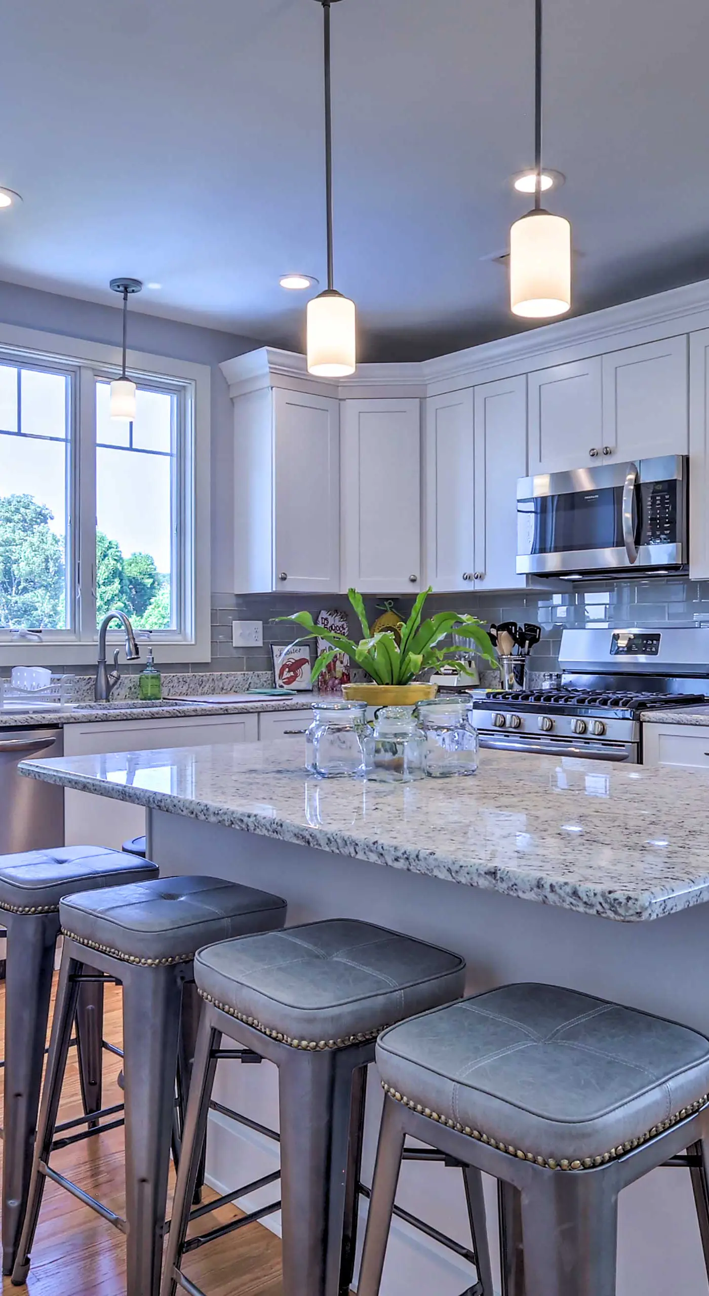 New London Hideaway Near Beaches & Local Spots!