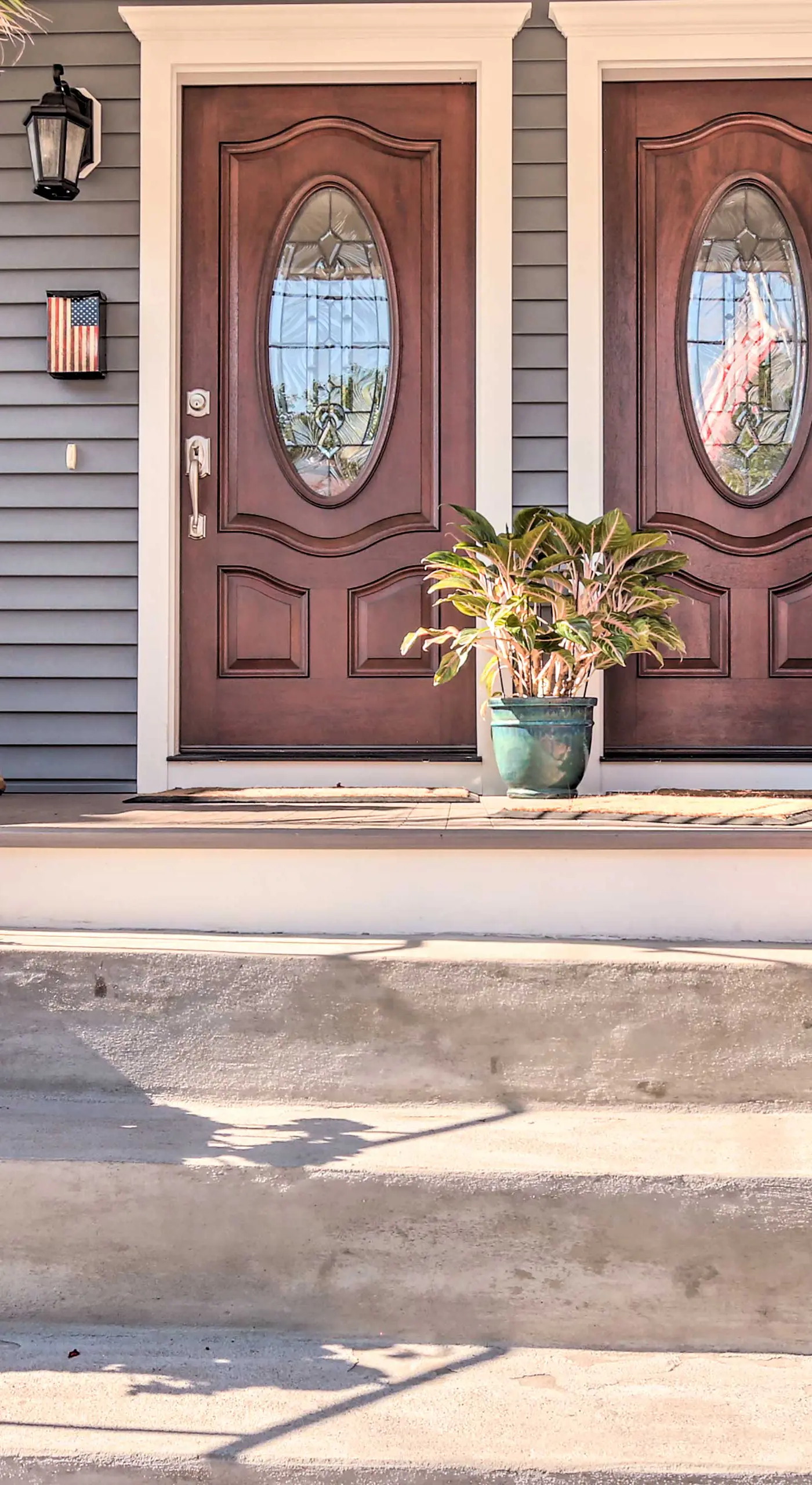 New London Hideaway Near Beaches & Local Spots!