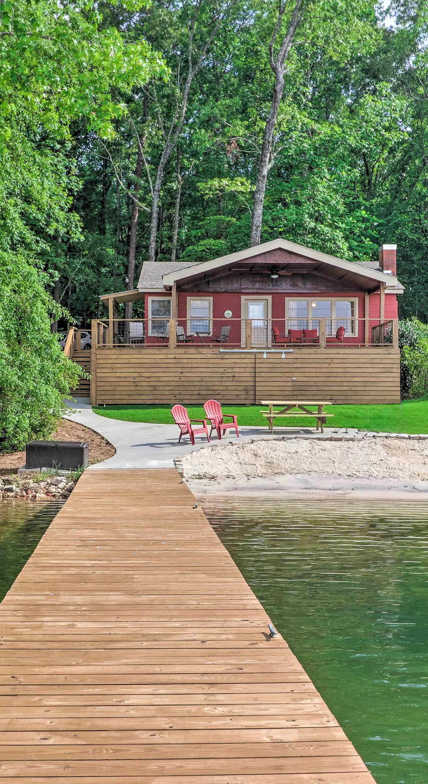 Waterfront Lake Martin Home w/ Grill & Beach!