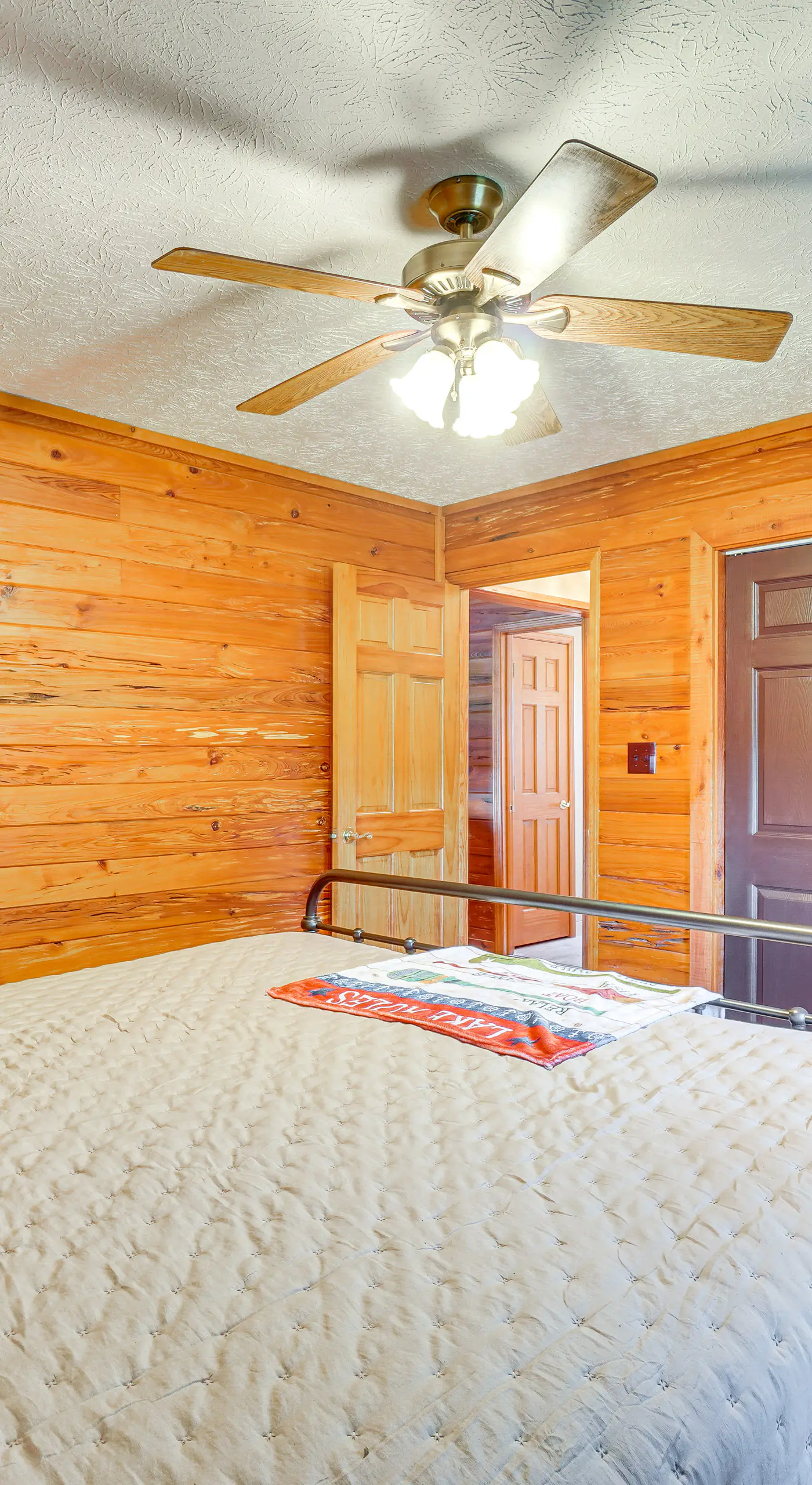 Boat Dock: Pet-Friendly Douglas Lake Getaway!