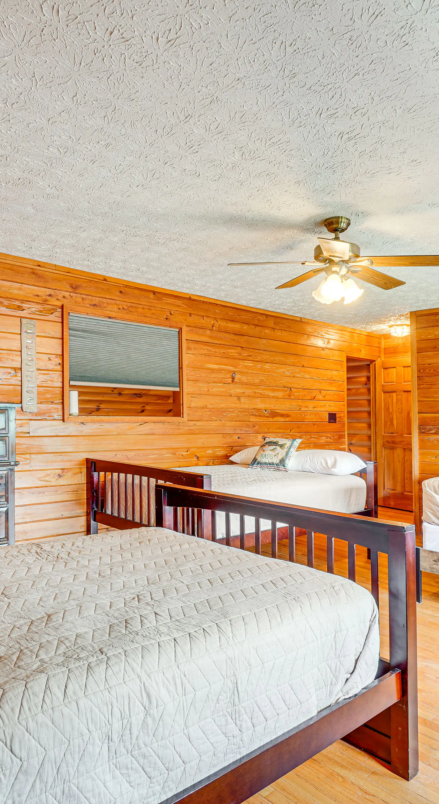 Boat Dock: Pet-Friendly Douglas Lake Getaway!