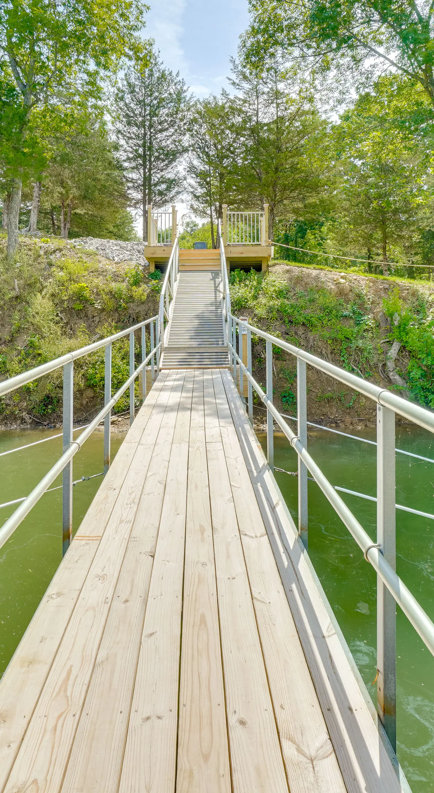 Boat Dock: Pet-Friendly Douglas Lake Getaway!
