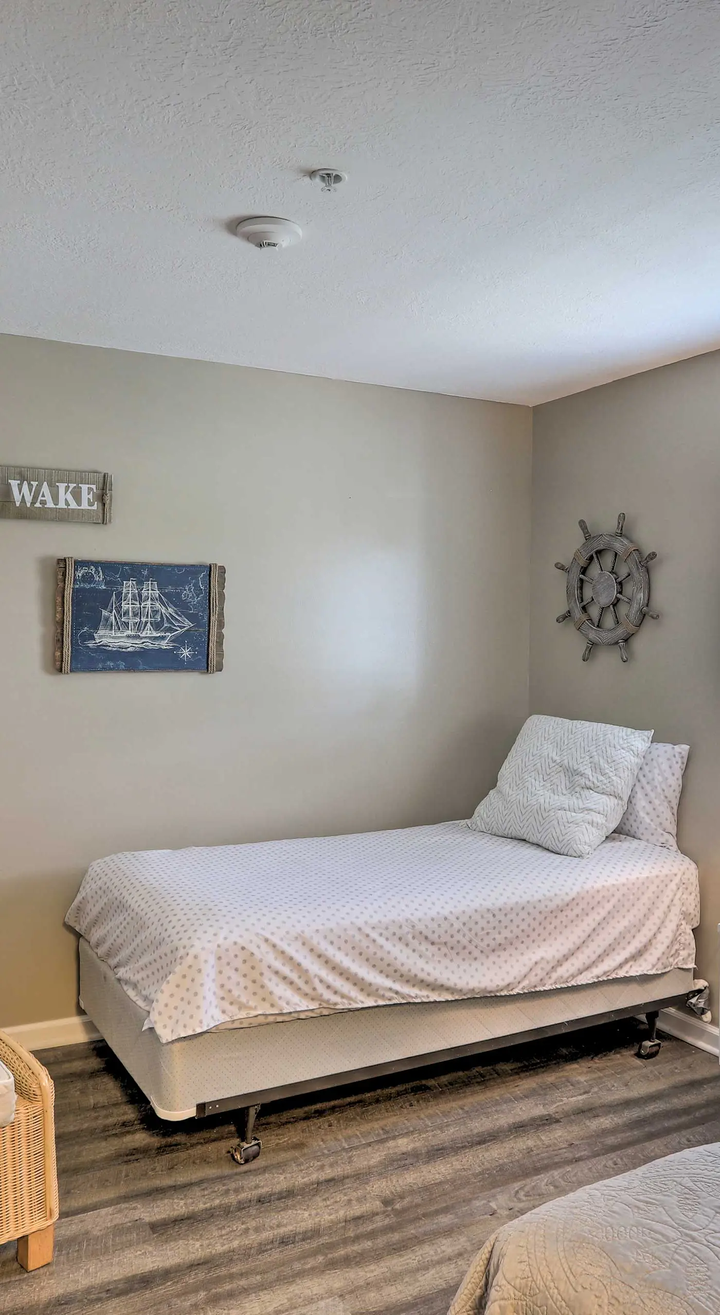 Middle Bass Condo w/ Balcony, Lake Erie Views