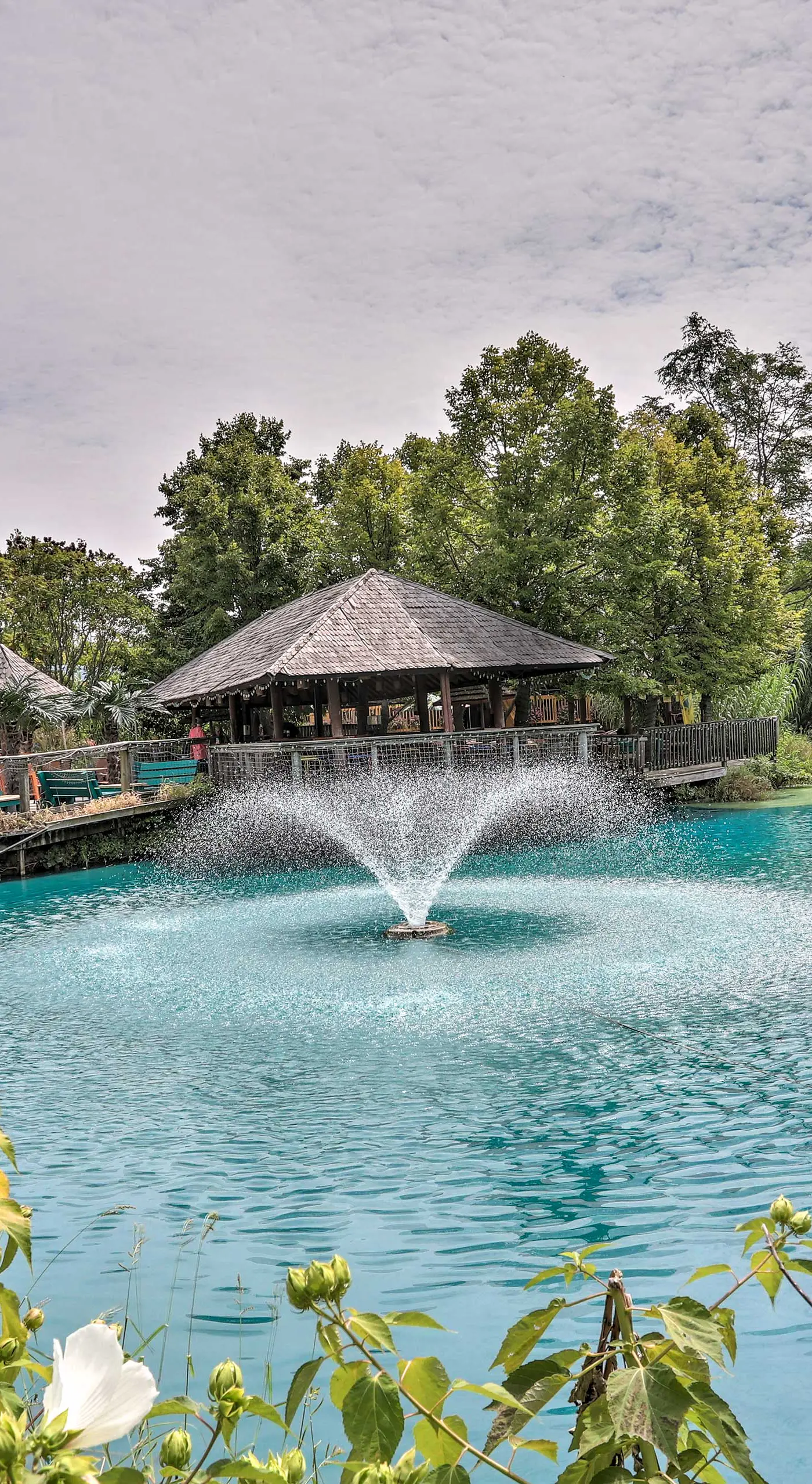 Middle Bass Condo w/ Balcony, Lake Erie Views