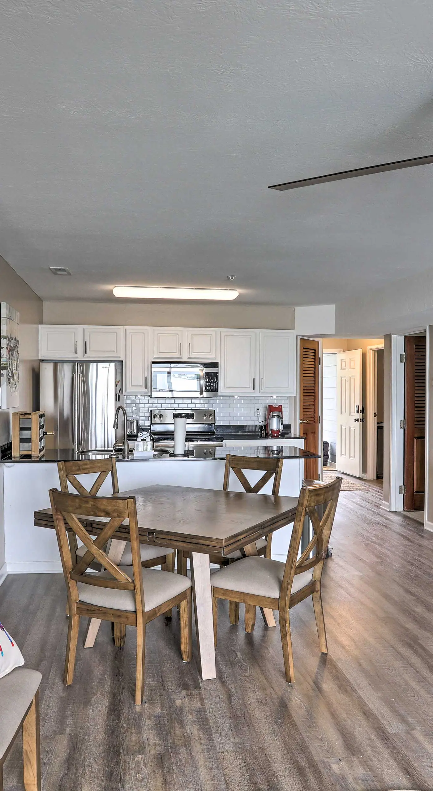 Middle Bass Condo w/ Balcony, Lake Erie Views