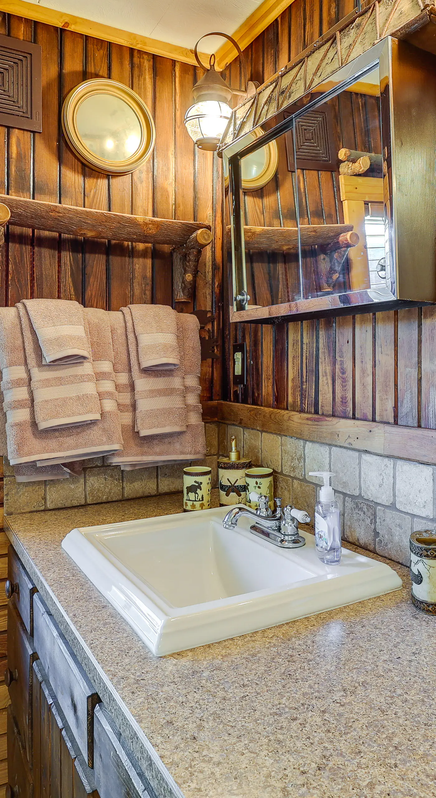 2 Boat Docks: Grand Lake Waterfront Home