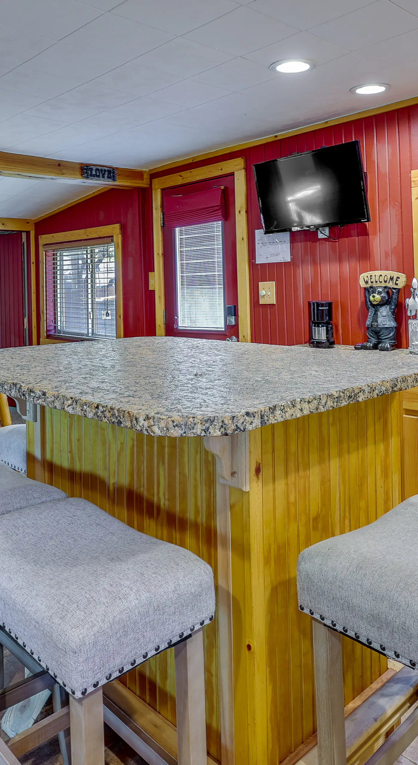 2 Boat Docks: Grand Lake Waterfront Home