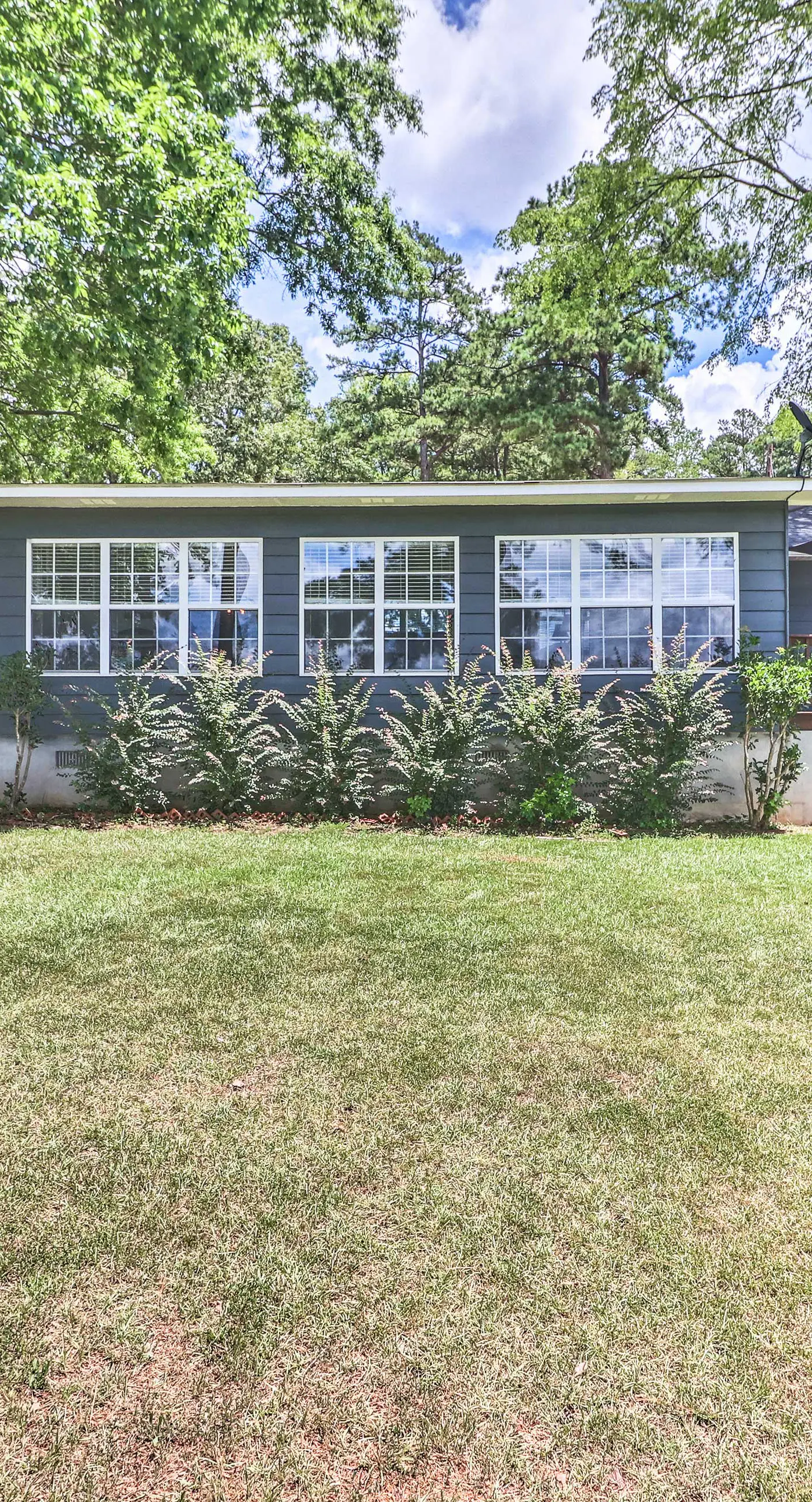 Waterfront Lake Sinclair Home w/ Boat Dock!