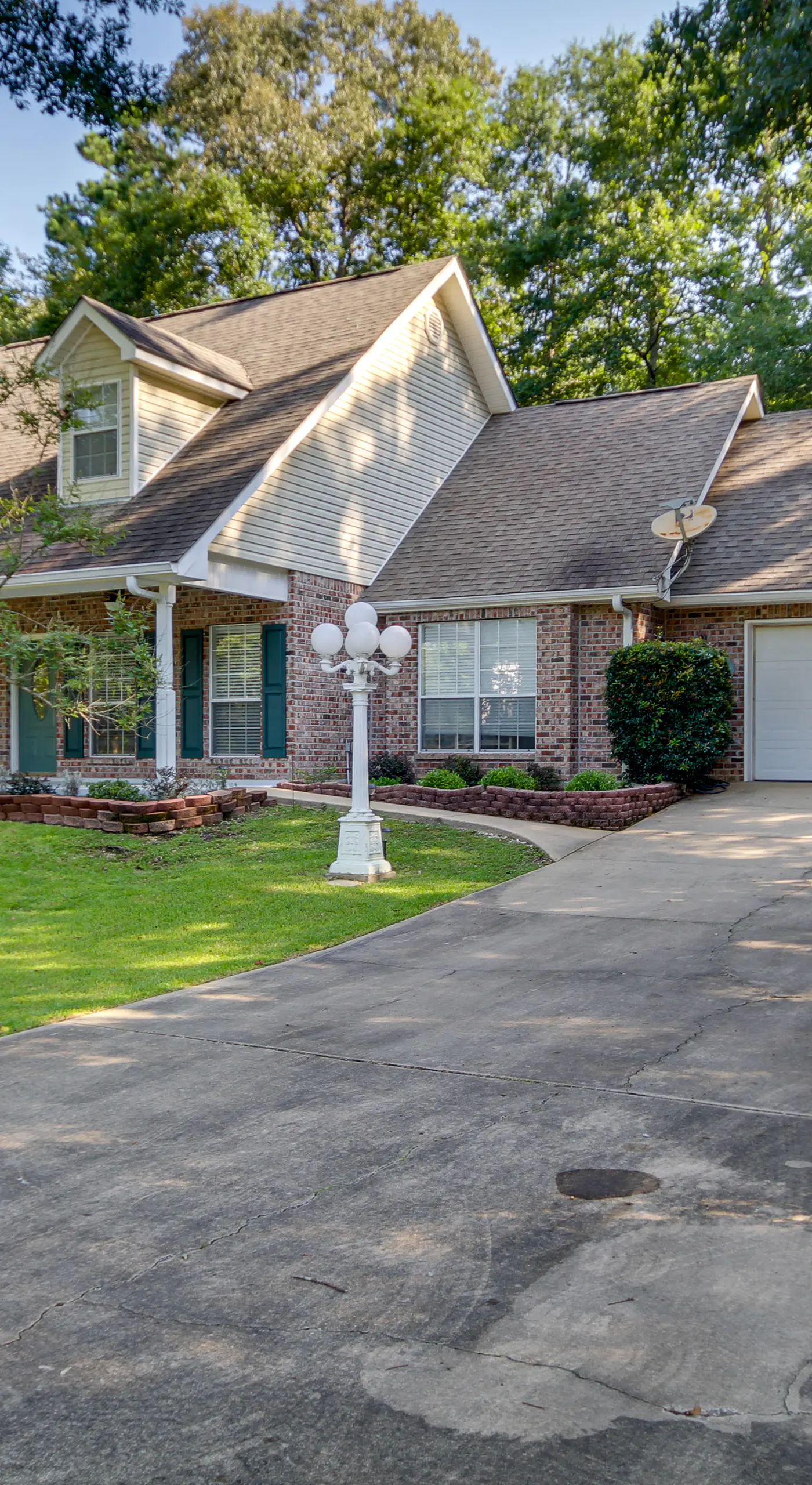 Charming Diamondhead Home w/ Private Yard!