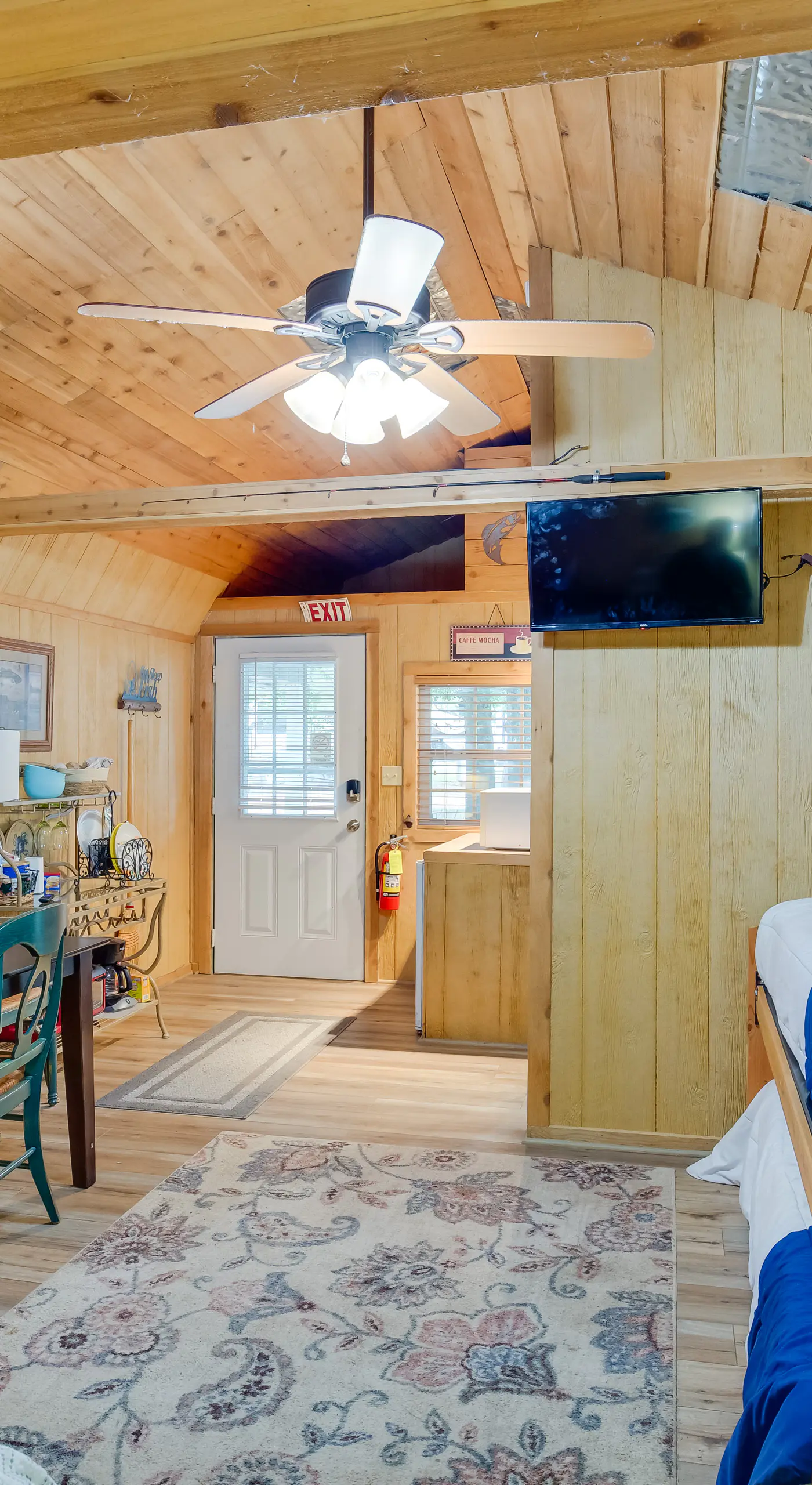 Emory Studio Cabin w/ Lake Fork Boat Access!