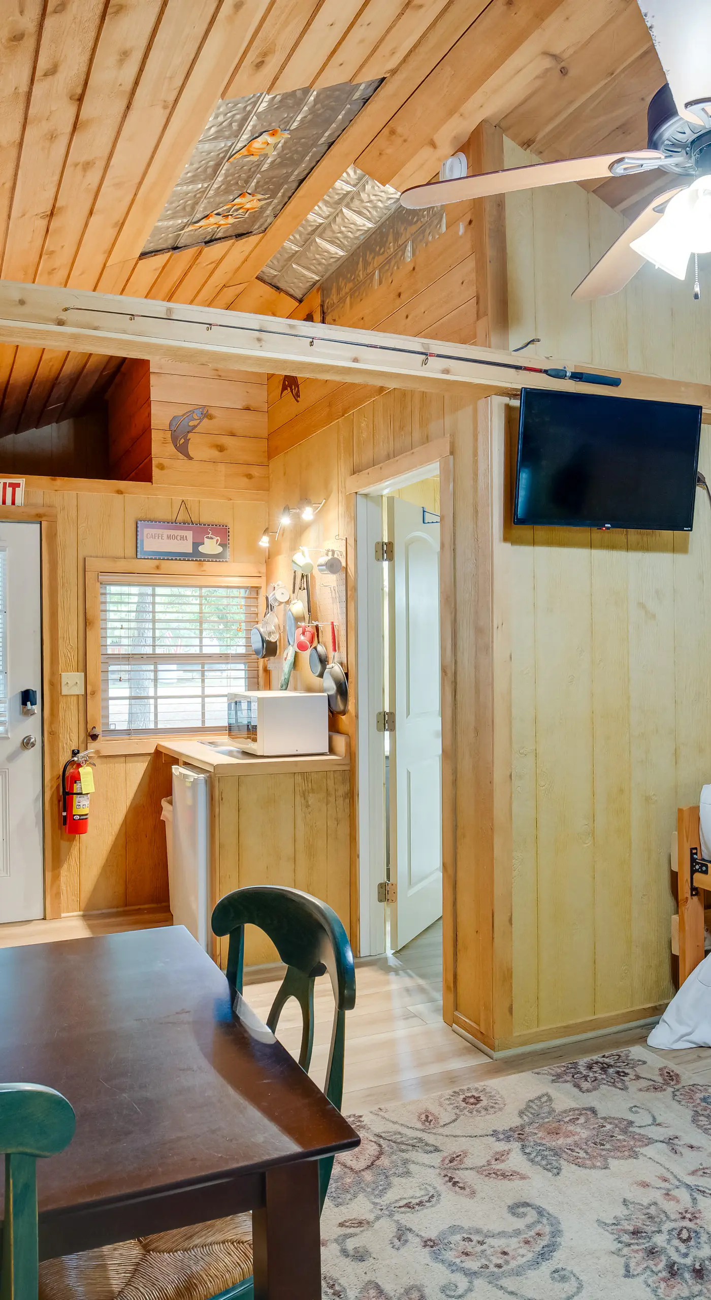 Emory Studio Cabin w/ Lake Fork Boat Access!