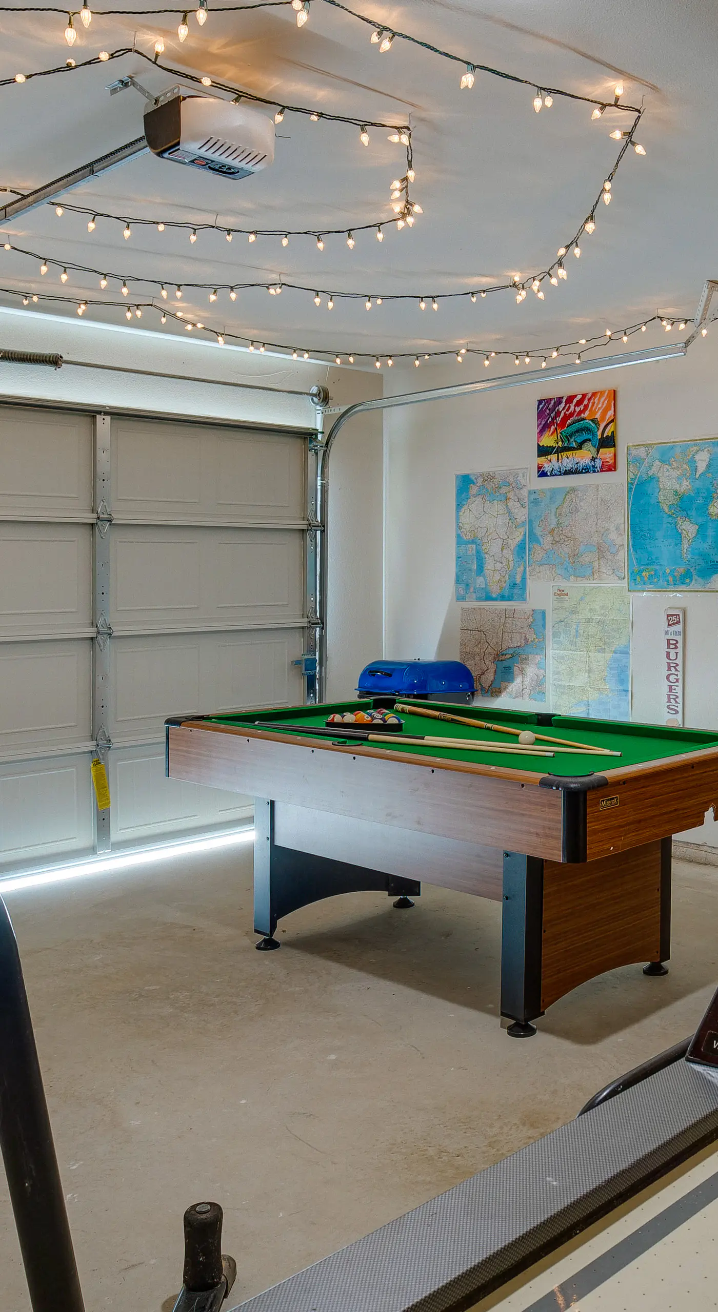 Game Room + Walk to Beach: Gun Barrel City Gem!