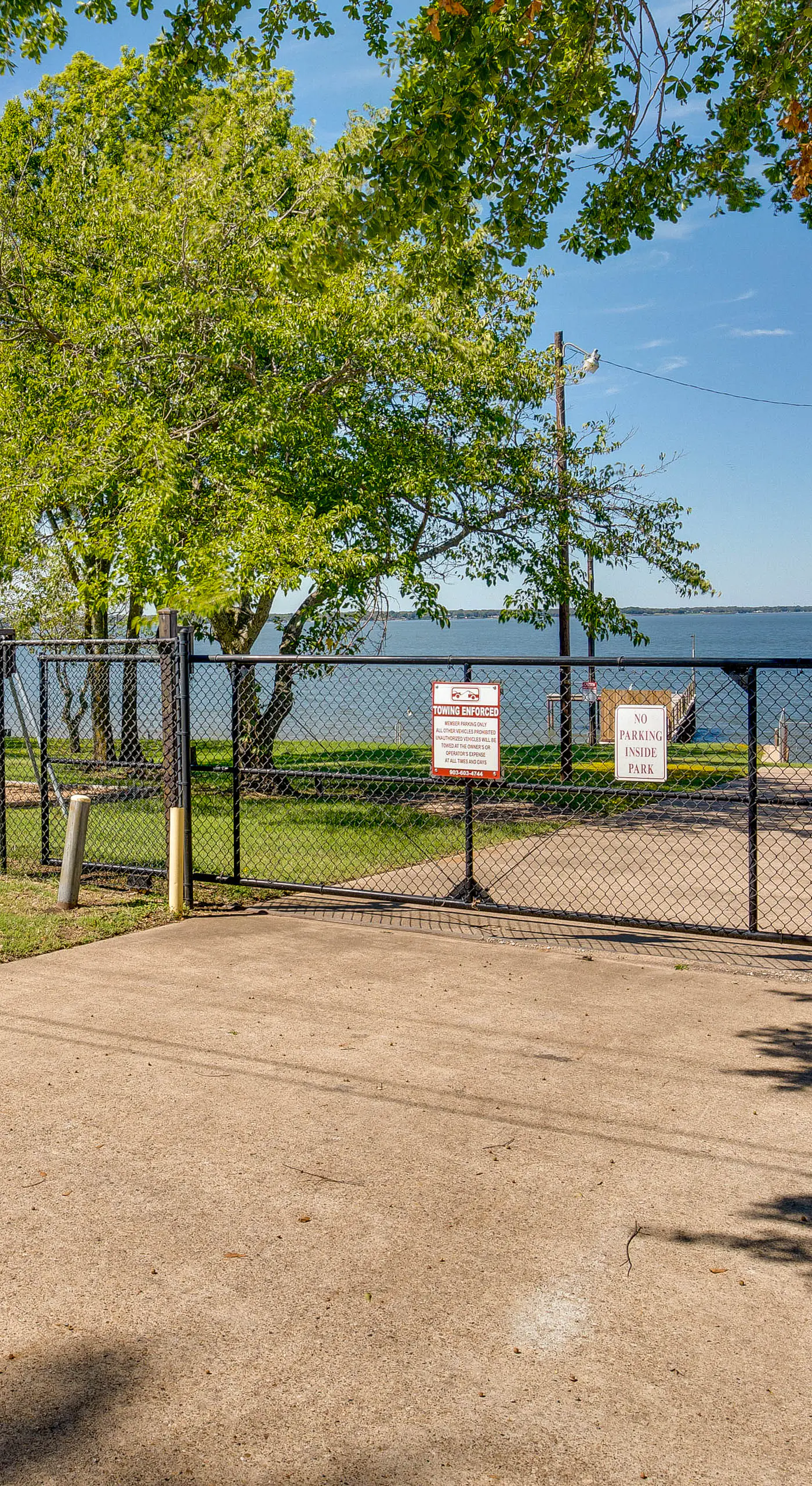 Game Room + Walk to Beach: Gun Barrel City Gem!