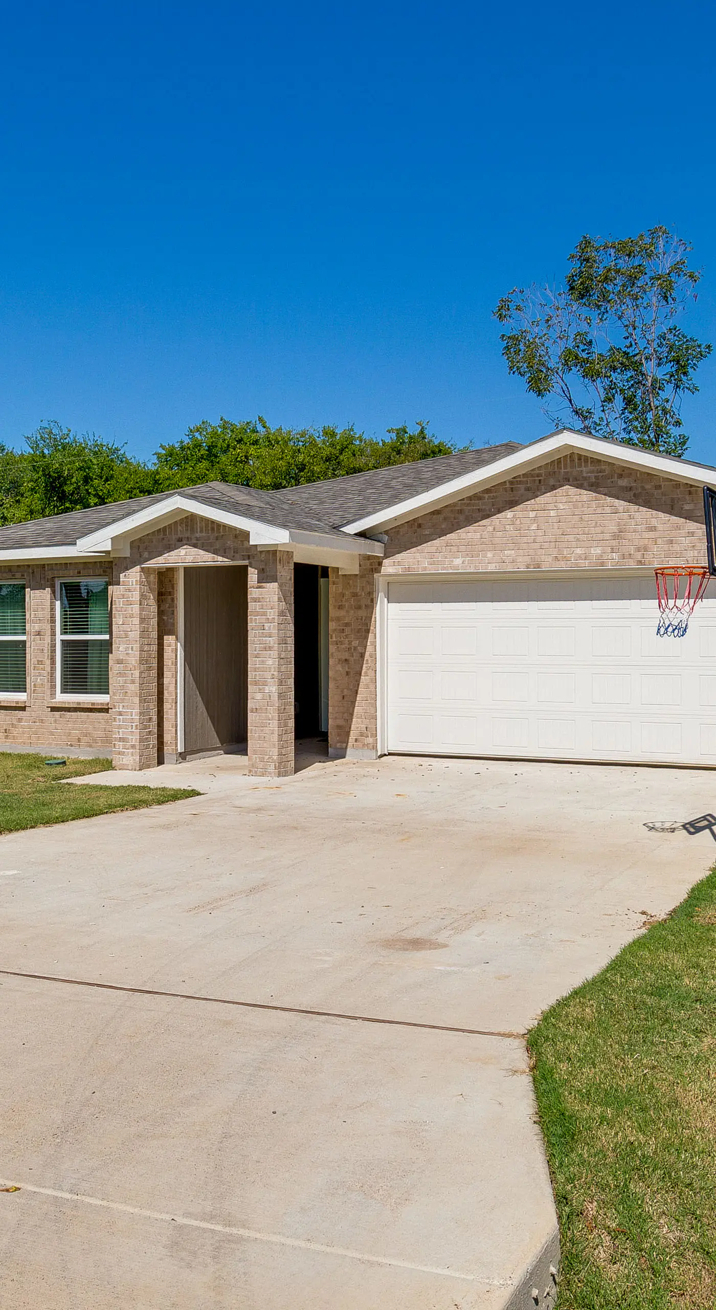 Game Room + Walk to Beach: Gun Barrel City Gem!