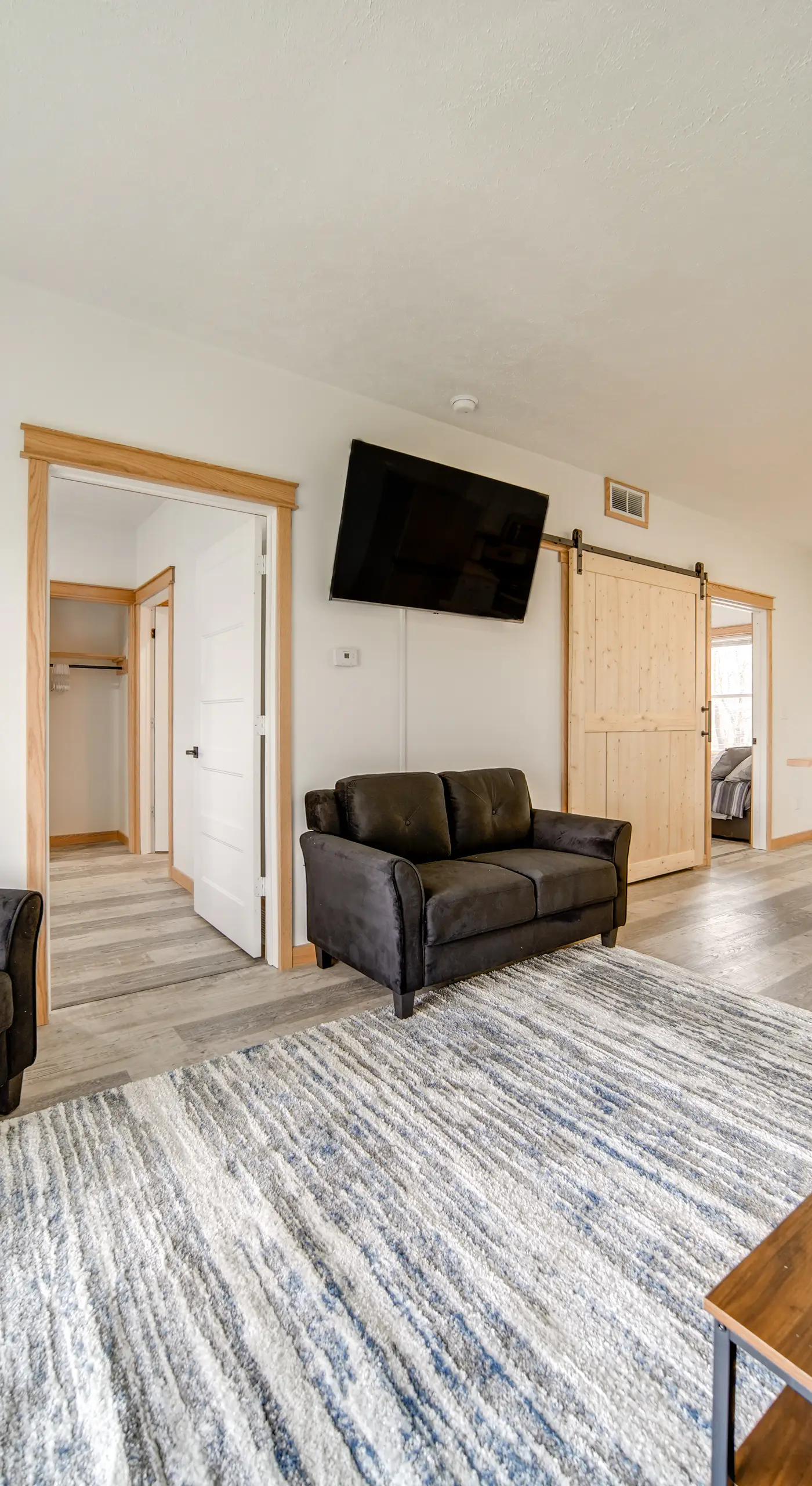 Golf Course View: Centrally Located Condo in Erie