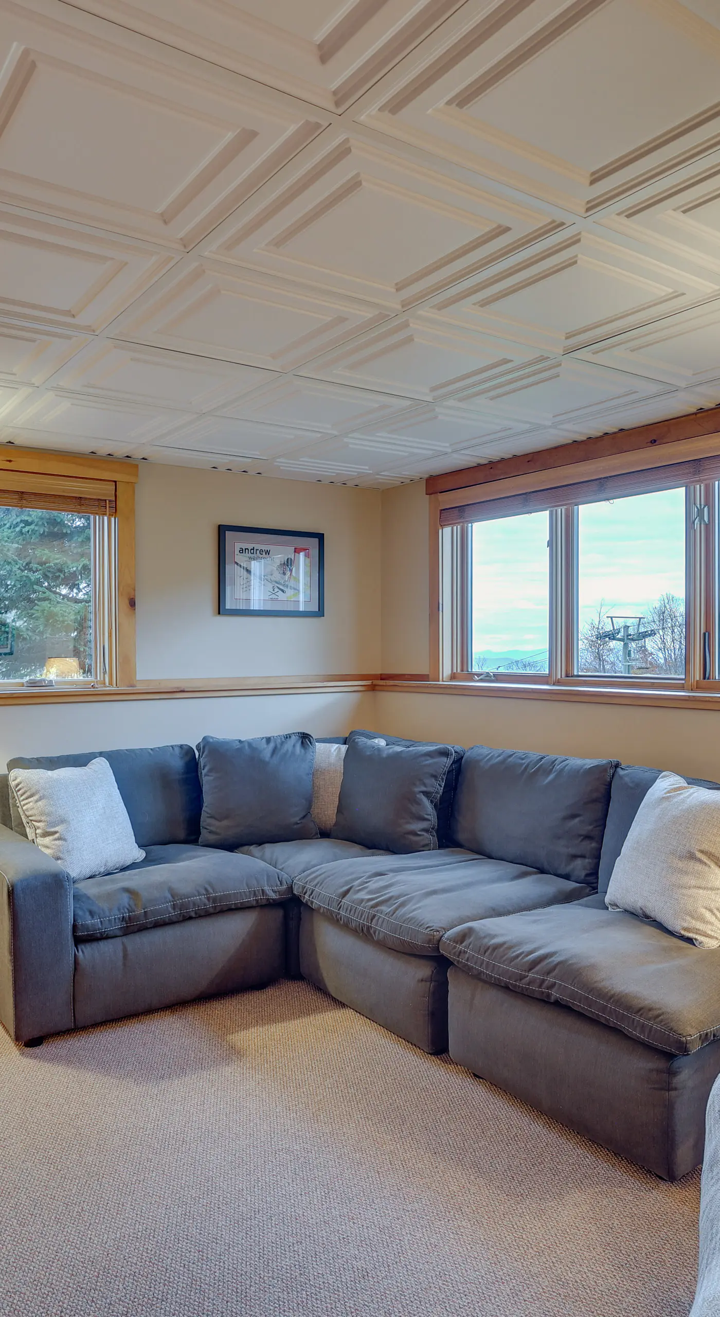 Ski-In/Ski-Out w/ Sauna in Jay Ski Peak Resort!