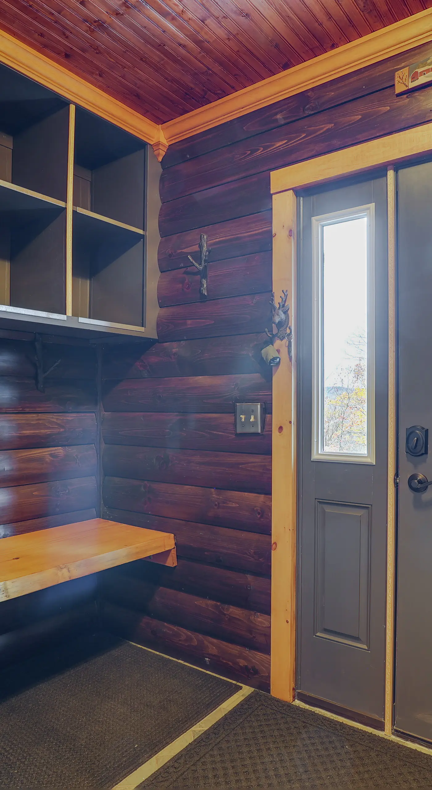 Ski-In/Ski-Out w/ Sauna in Jay Ski Peak Resort!