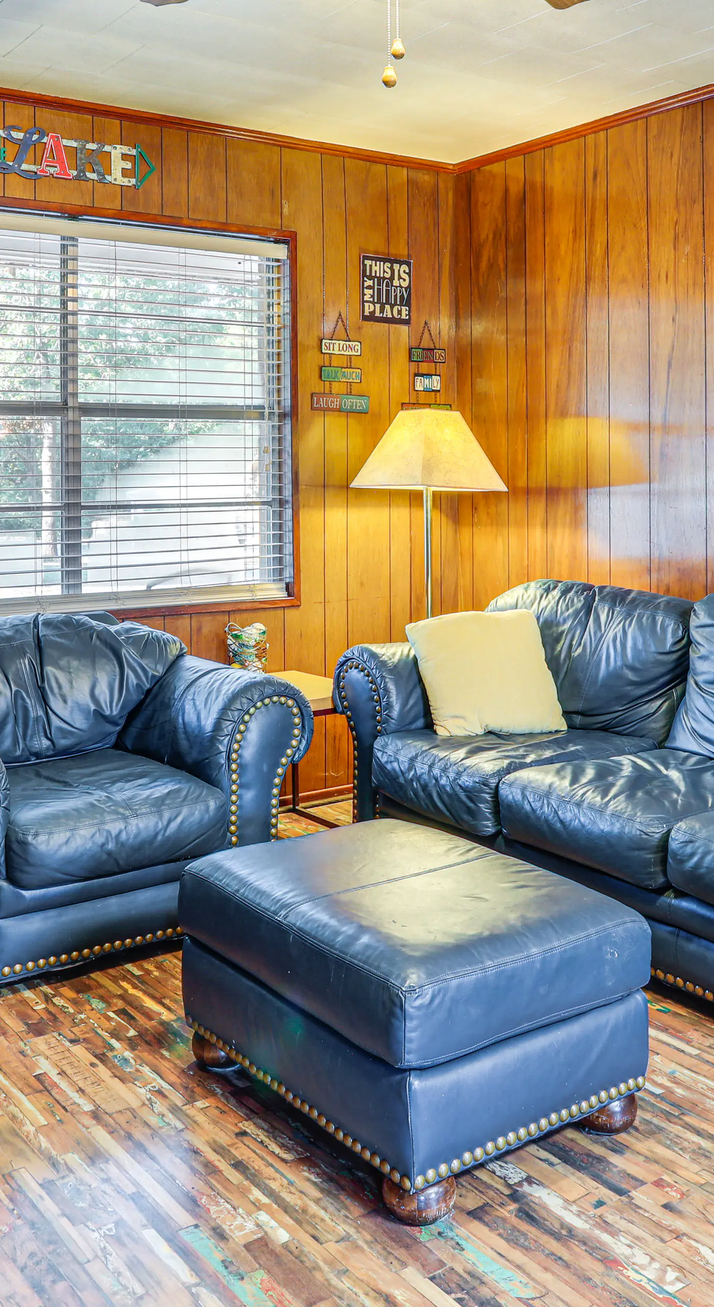 Shared Dock & Yard: Greers Ferry Lake Home!