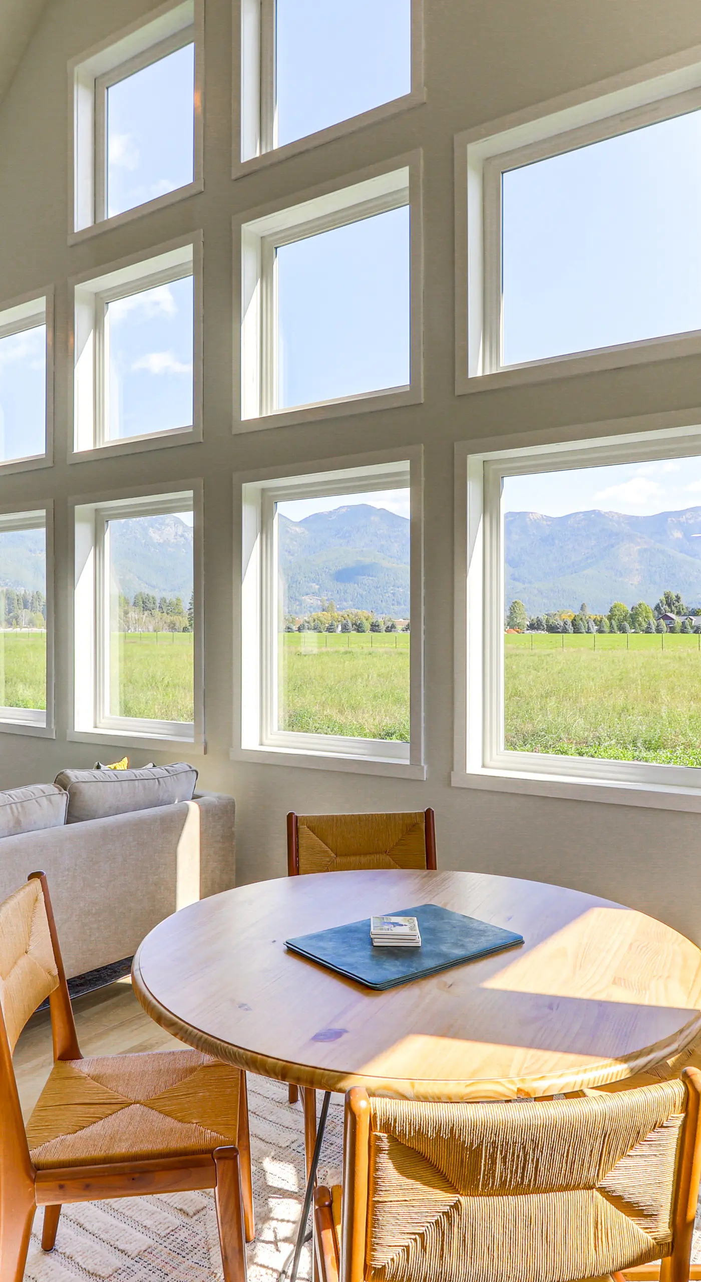 Kalispell Mountain Getaway w/ Hot Tub & Fire Pit!
