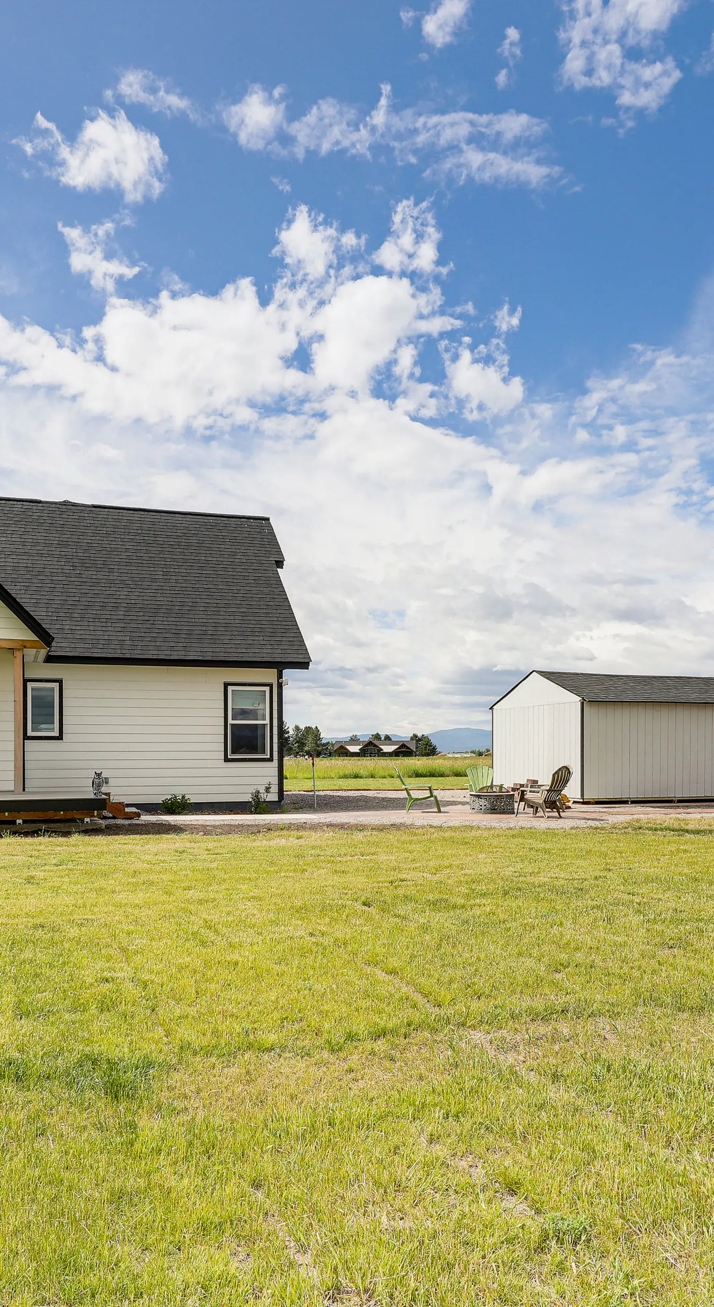 Kalispell Mountain Getaway w/ Hot Tub & Fire Pit!