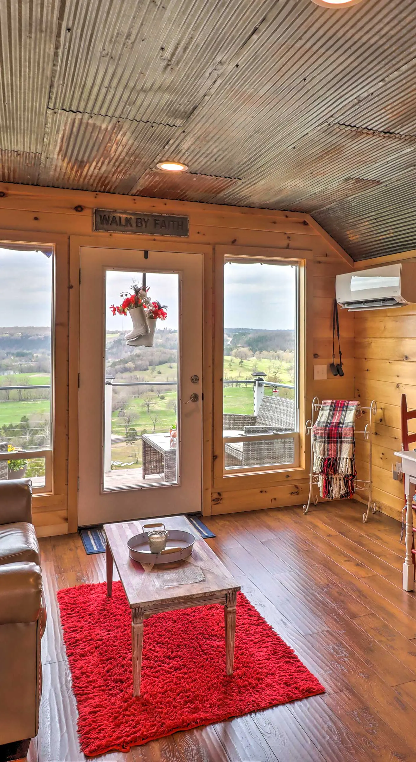 Rustic Norfork Studio w/ Million Dollar View!