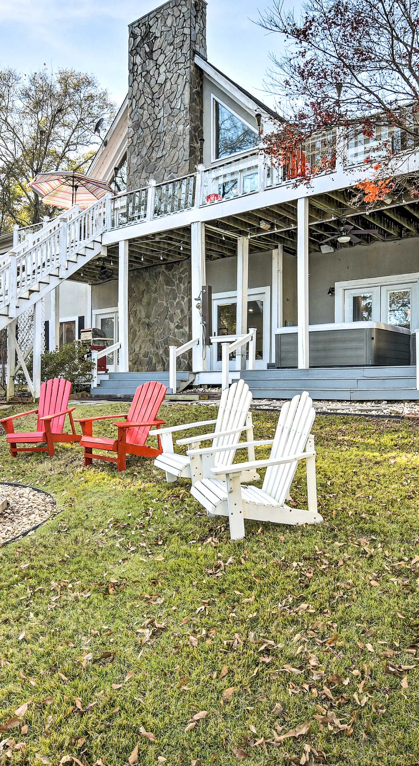 Lake Hartwell Home w/ Private Dock & Hot Tub!