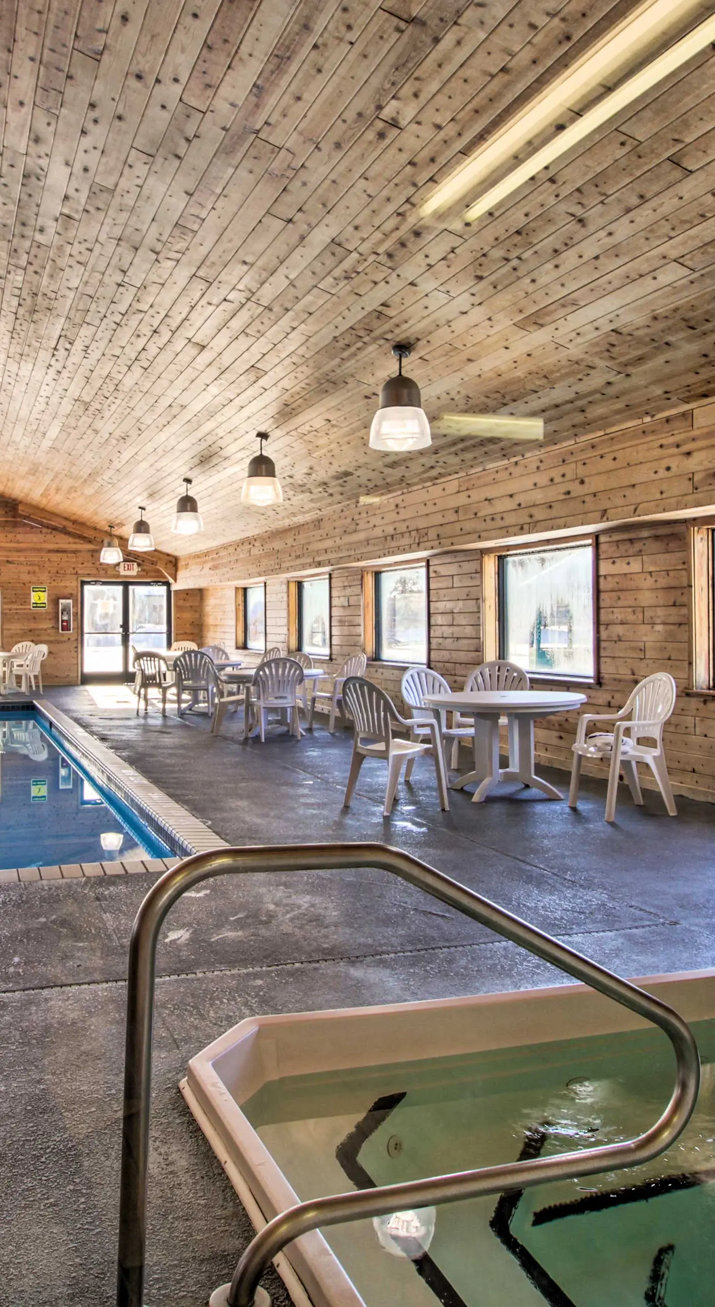 Nisswa Townhome w/ Boat Slip + Gull Lake Access!