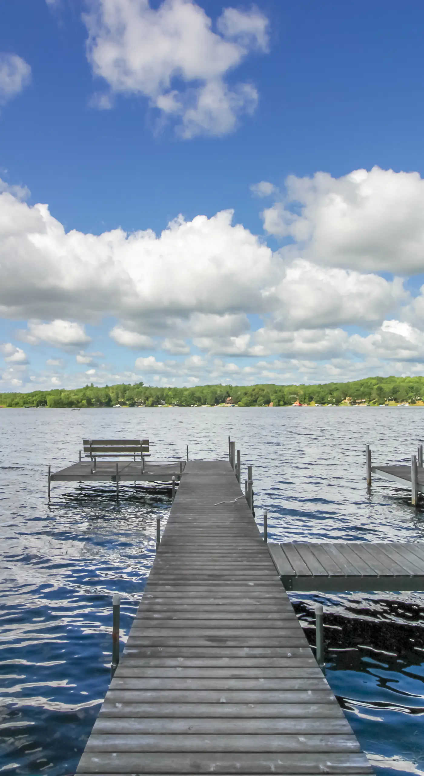 Sprawling Minnesota Home w/ On-Site Lake Access
