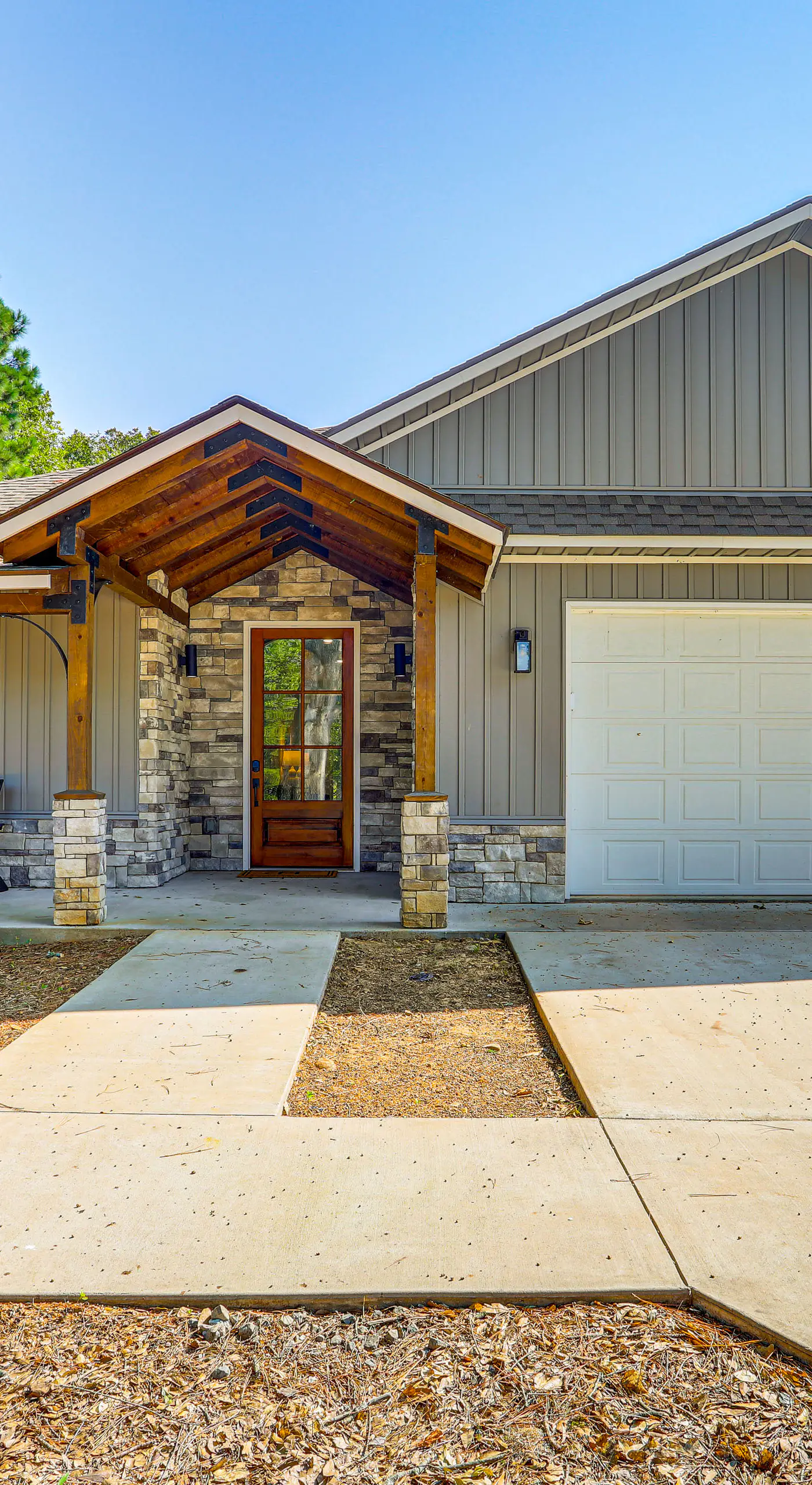 Spacious Heber Springs Home - Easy Marina Access!