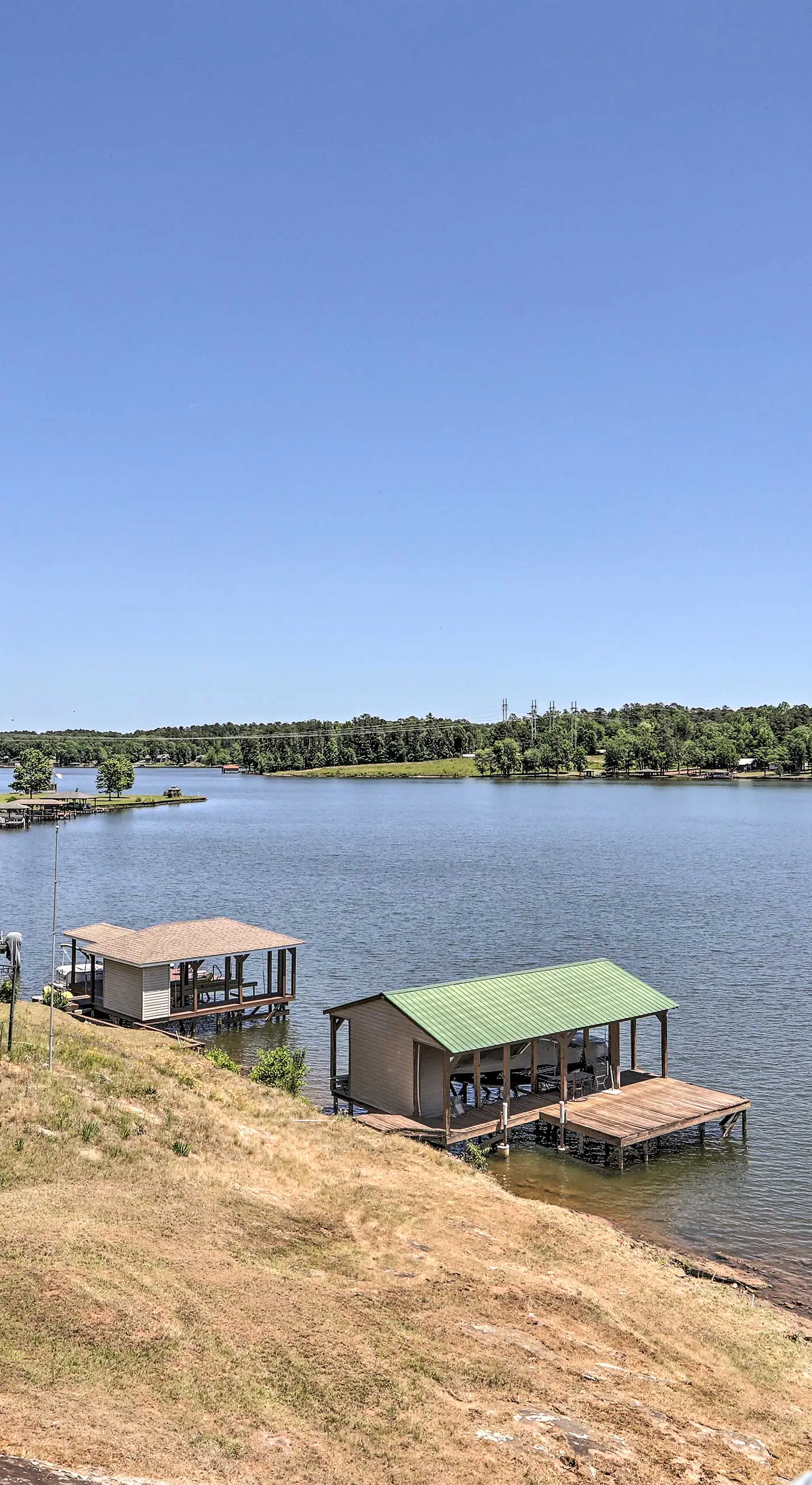 House w/ Dock + Slide Situated on Lake Sinclair!
