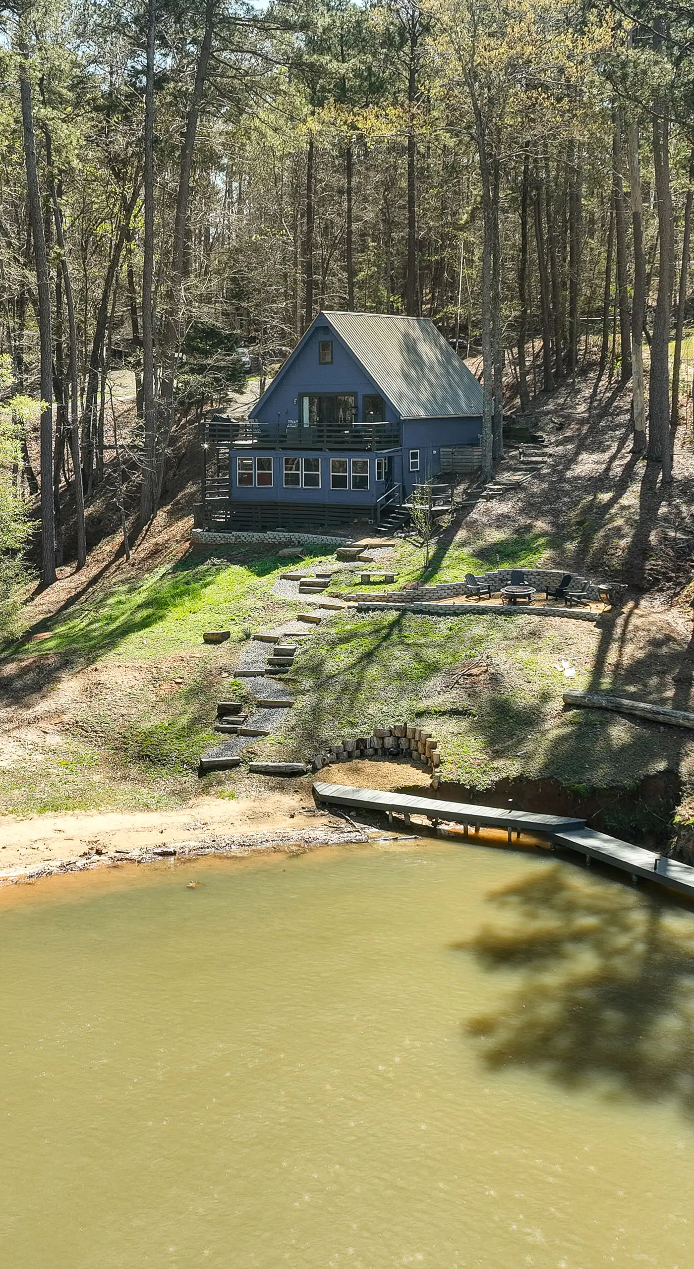 Private Beach & Dock! Cozy Lake Sinclair Cabin