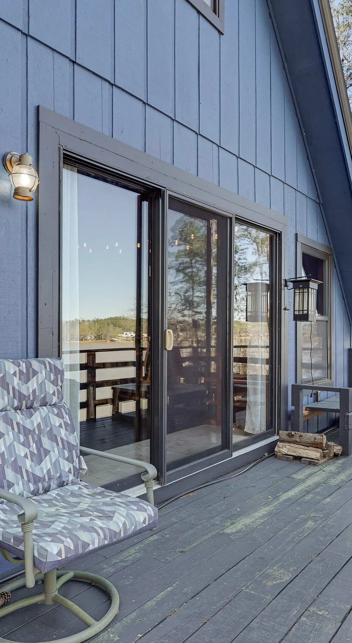 Private Beach & Dock! Cozy Lake Sinclair Cabin