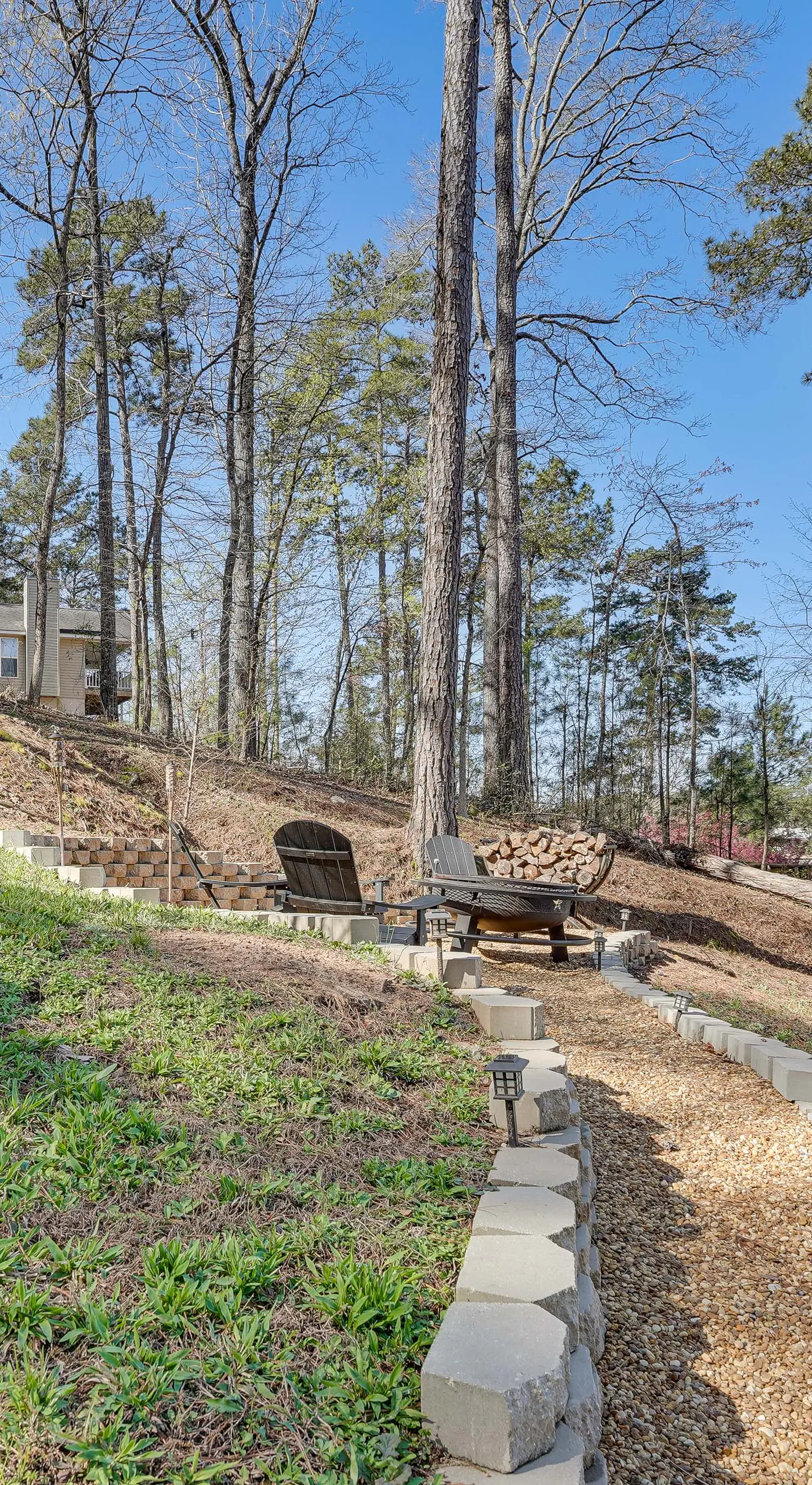 Private Beach & Dock! Cozy Lake Sinclair Cabin